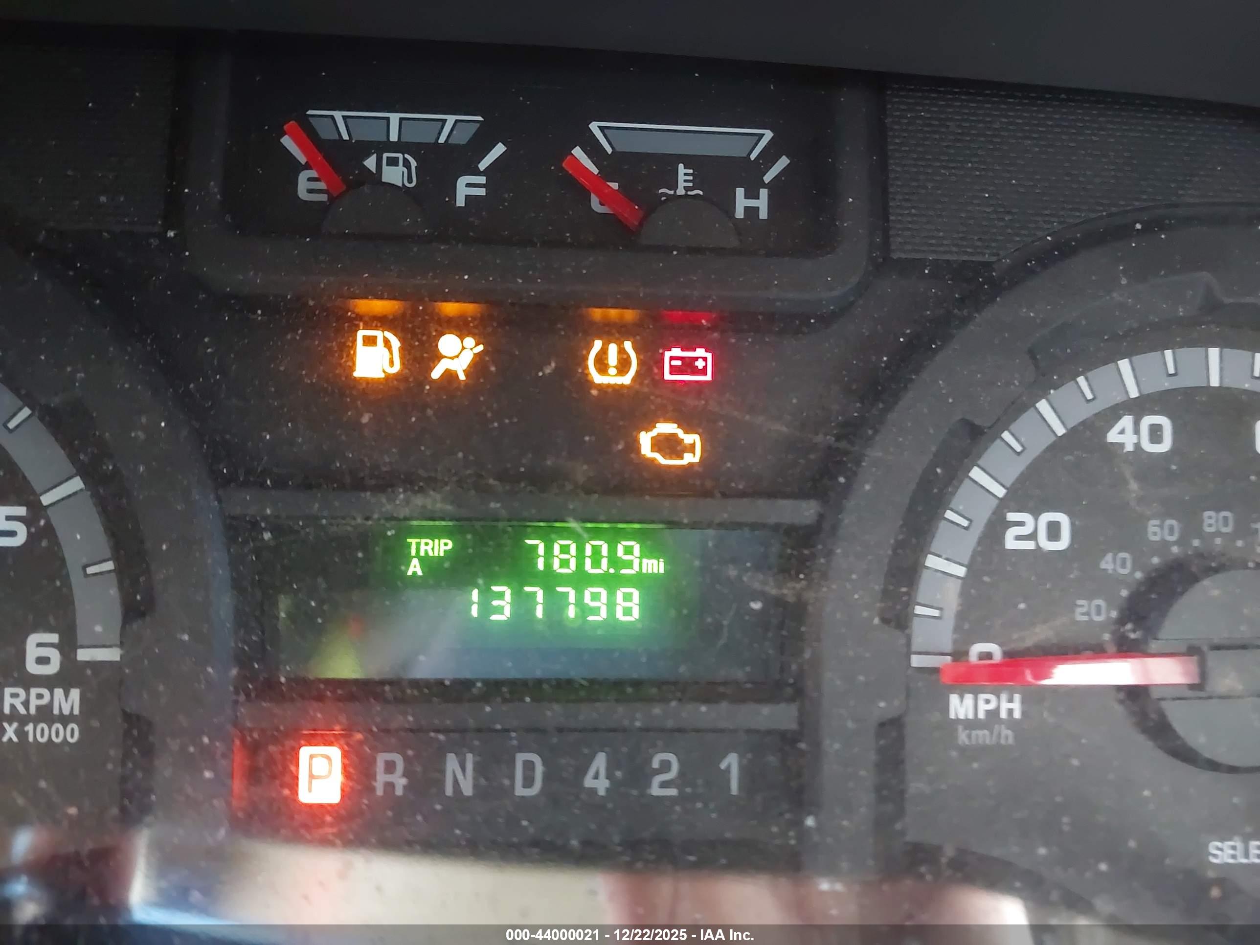 FORD E-350 image 6