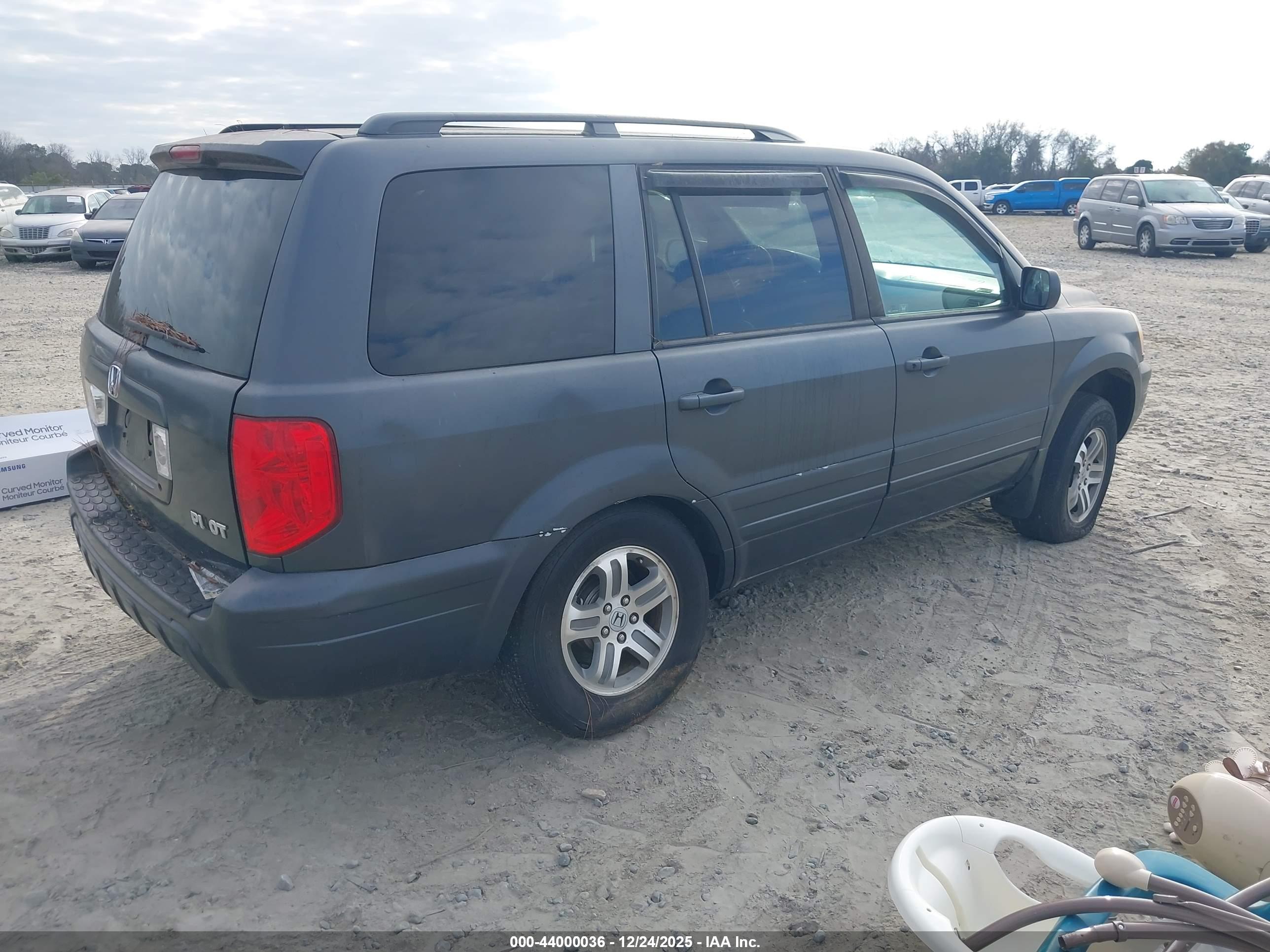 HONDA PILOT image 4