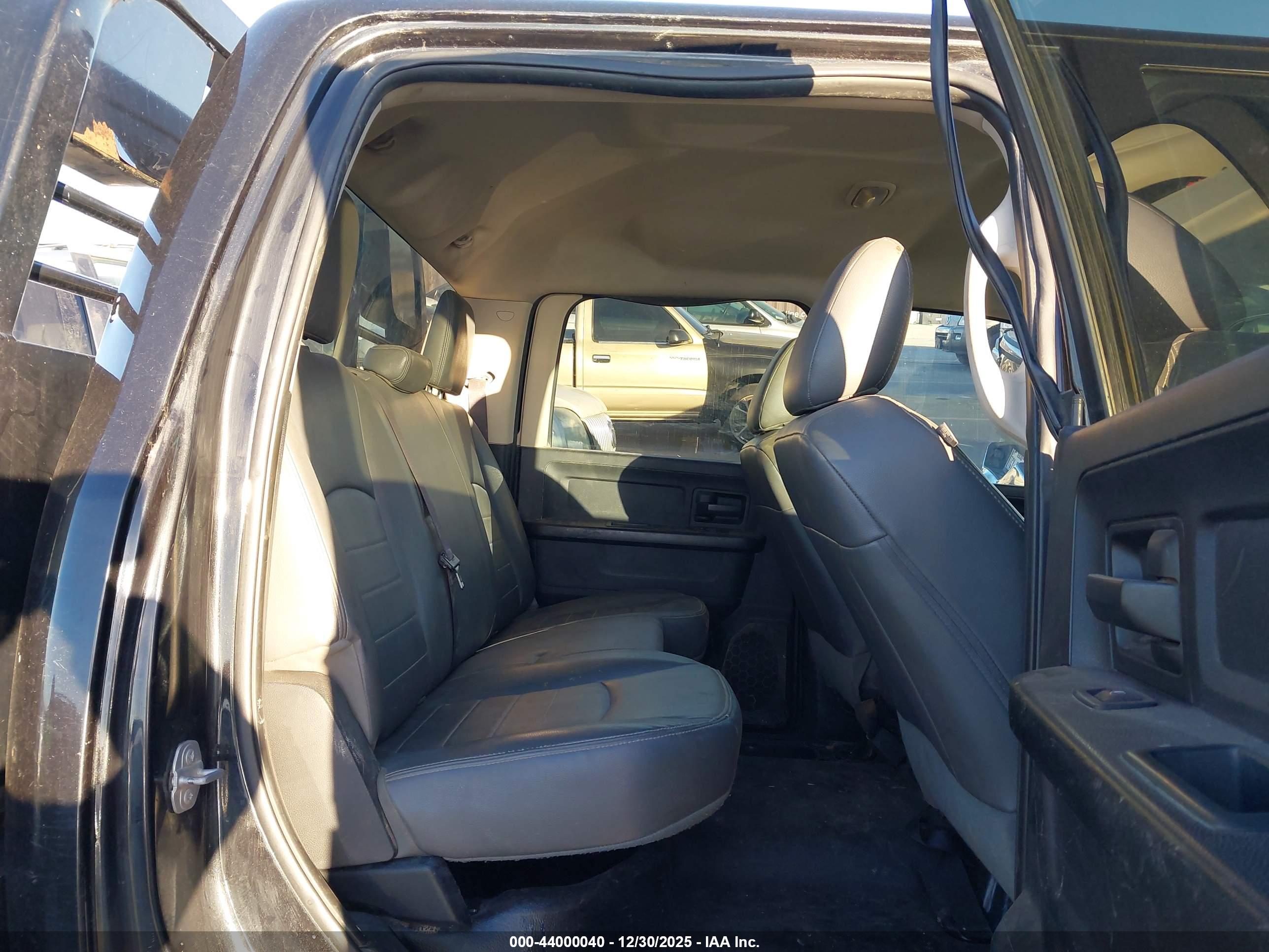 RAM 2500 image 8