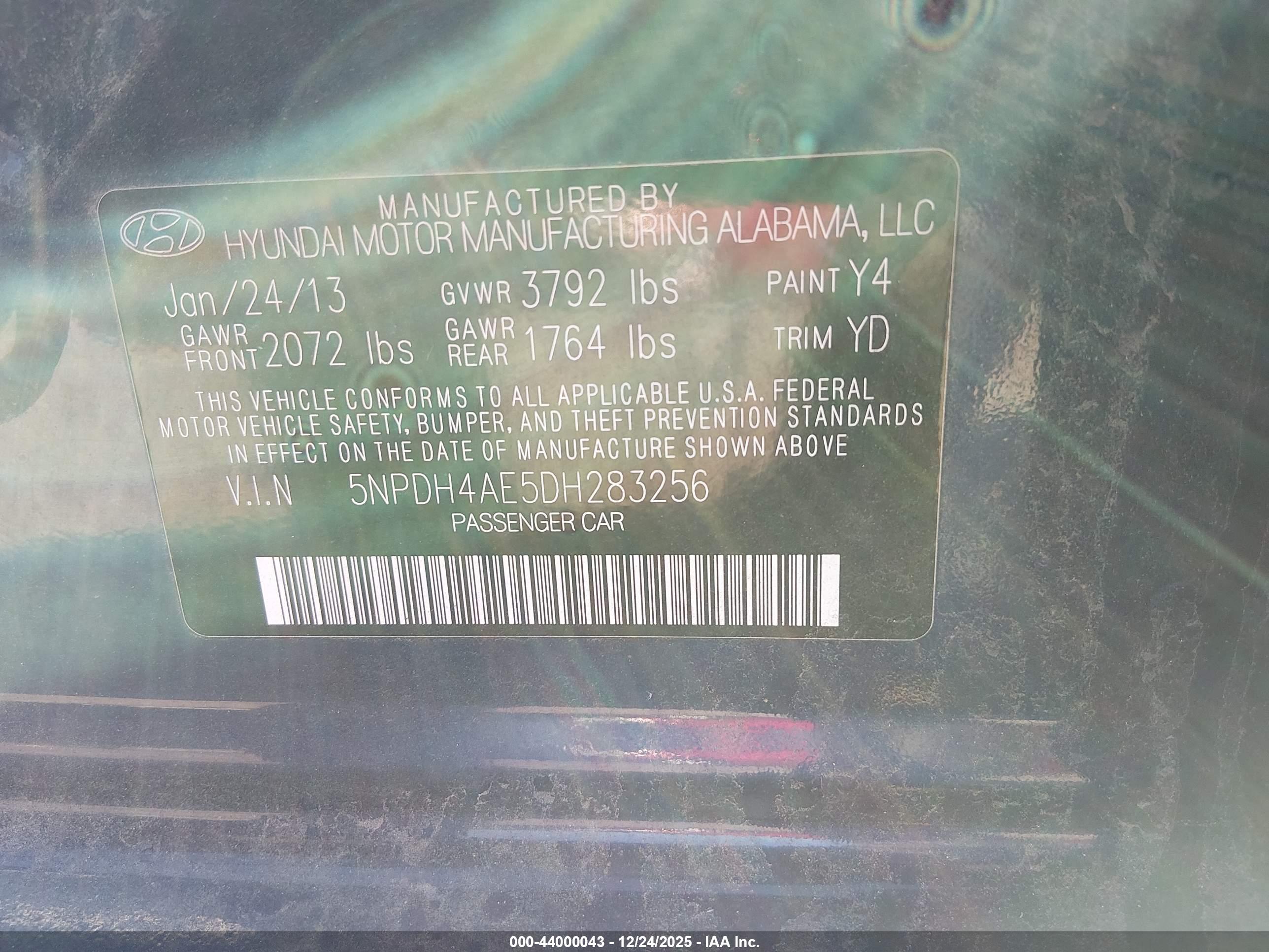 HYUNDAI ELANTRA image 9