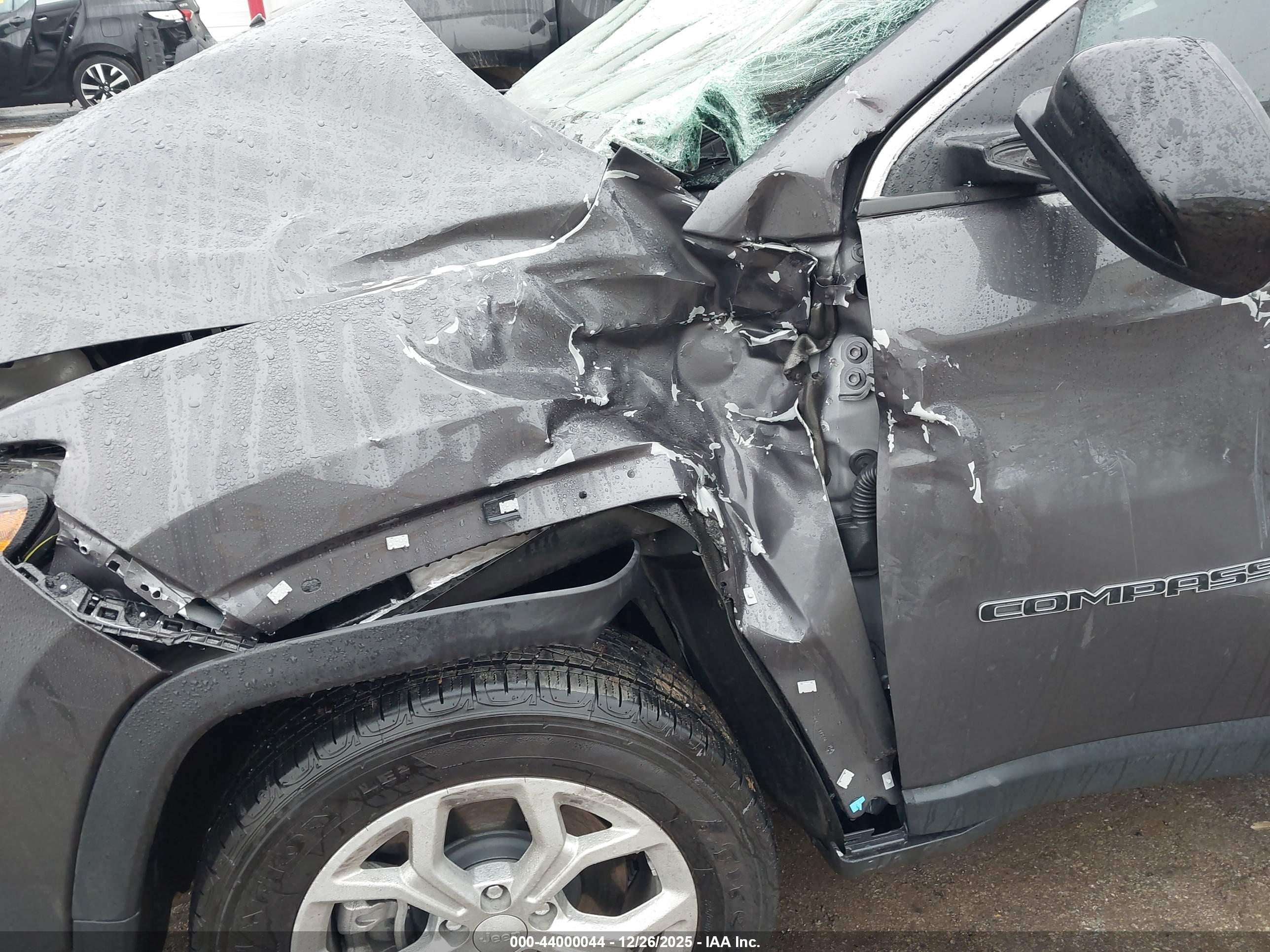 JEEP COMPASS image 6