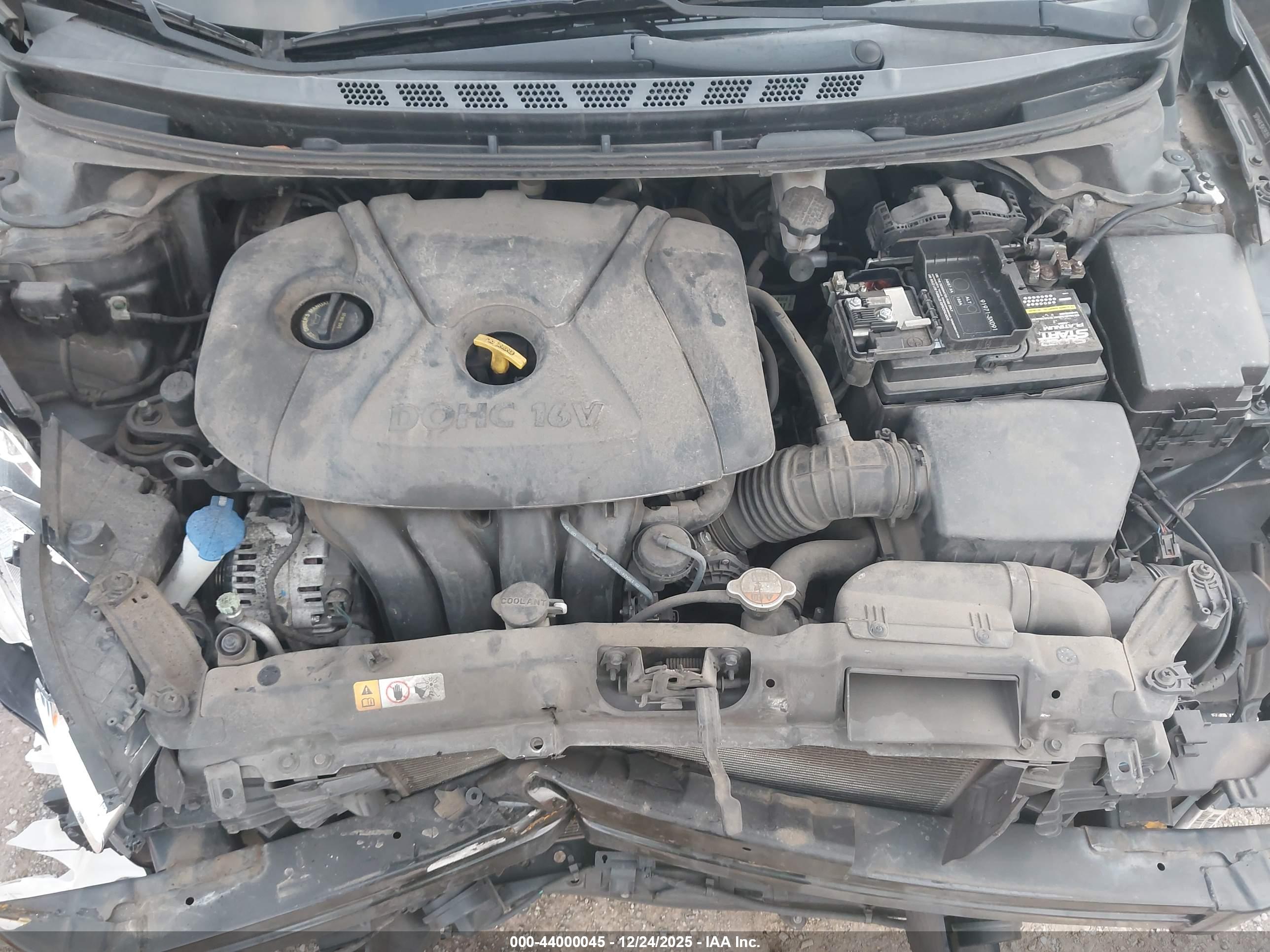 HYUNDAI ELANTRA image 10