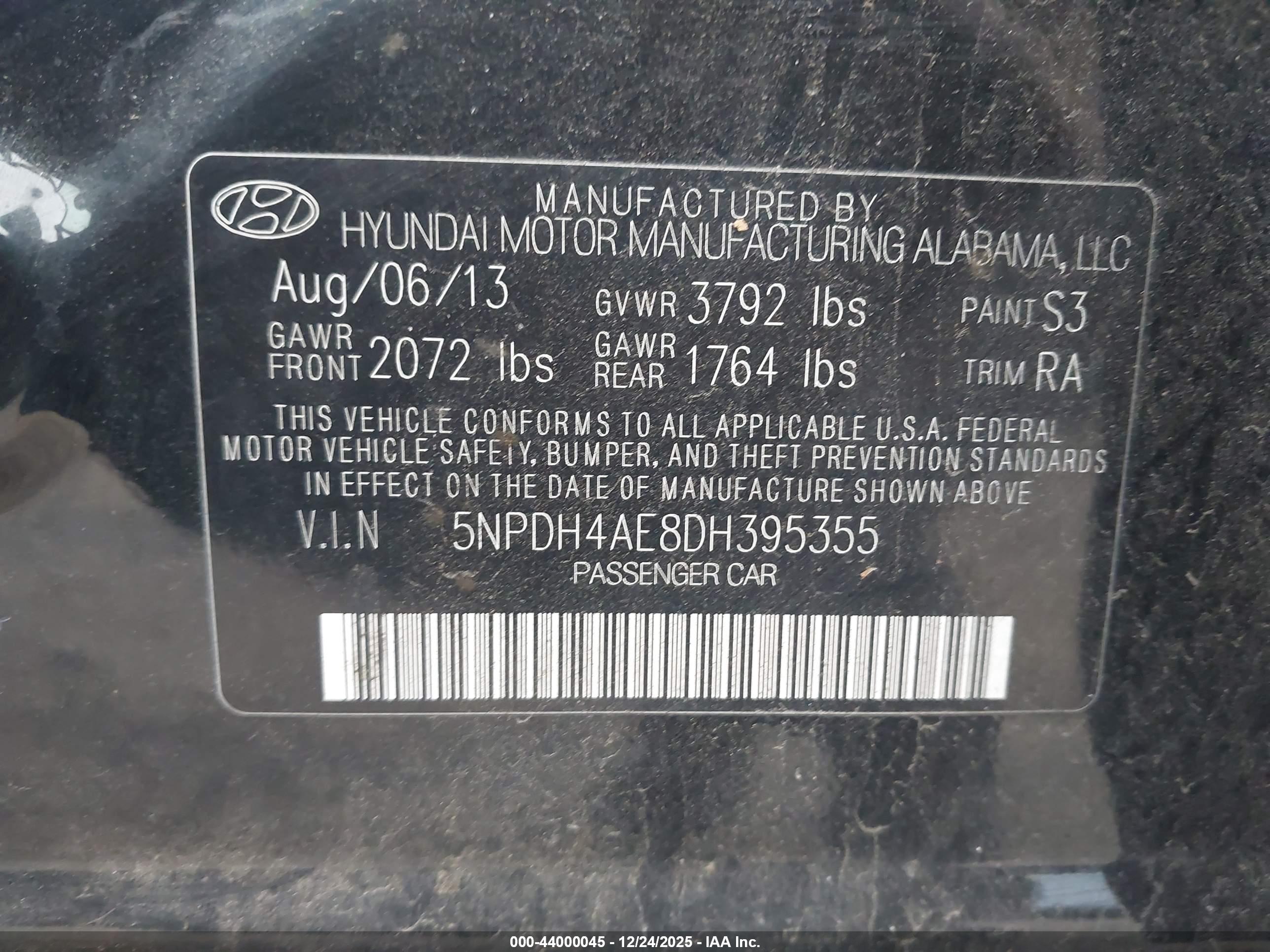 HYUNDAI ELANTRA image 9