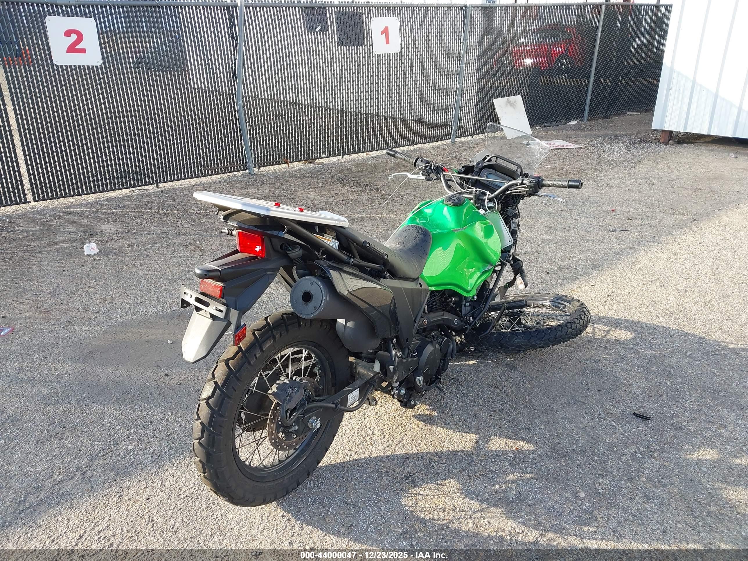 KAWASAKI KL650 image 4