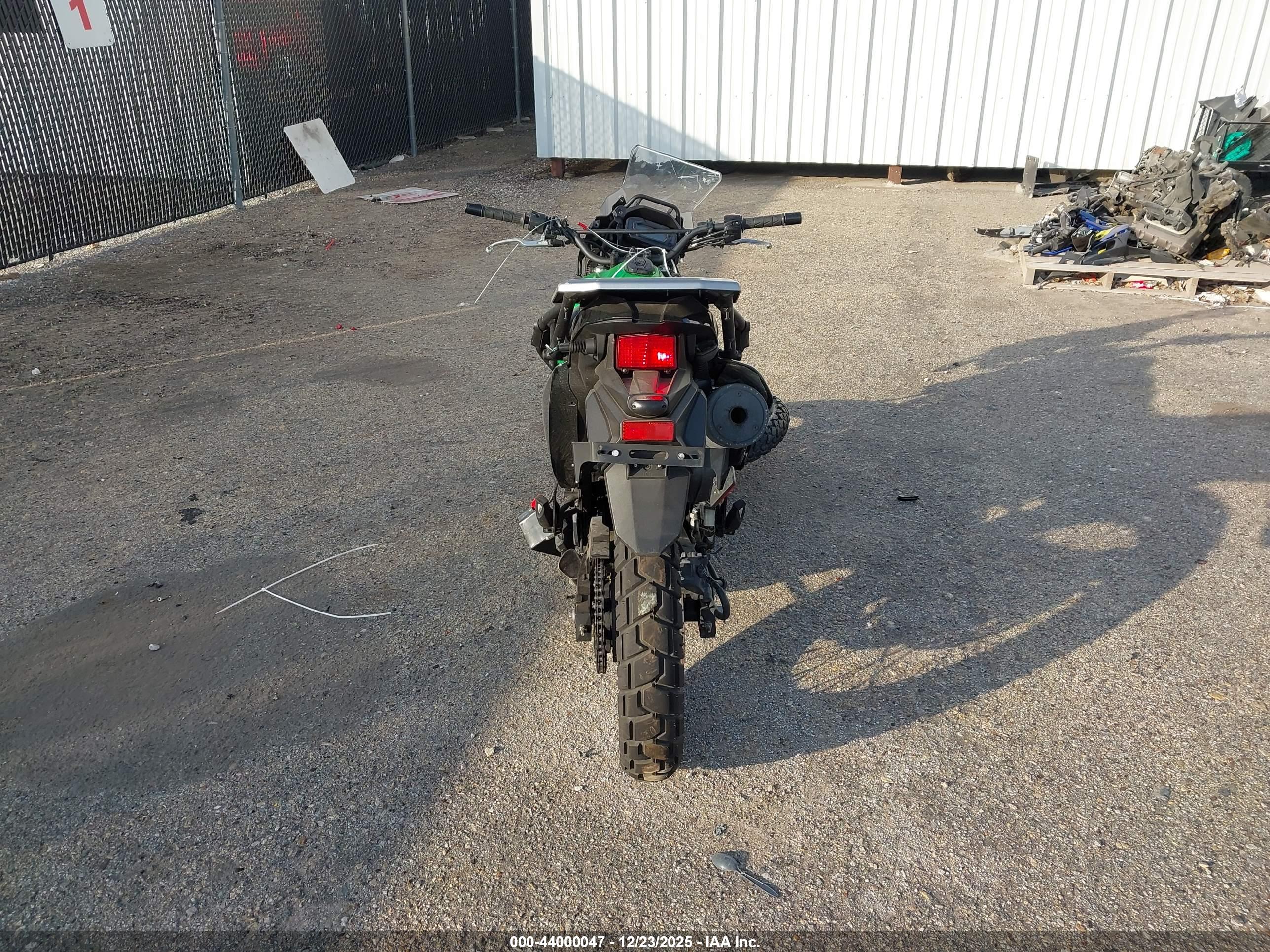 KAWASAKI KL650 image 6