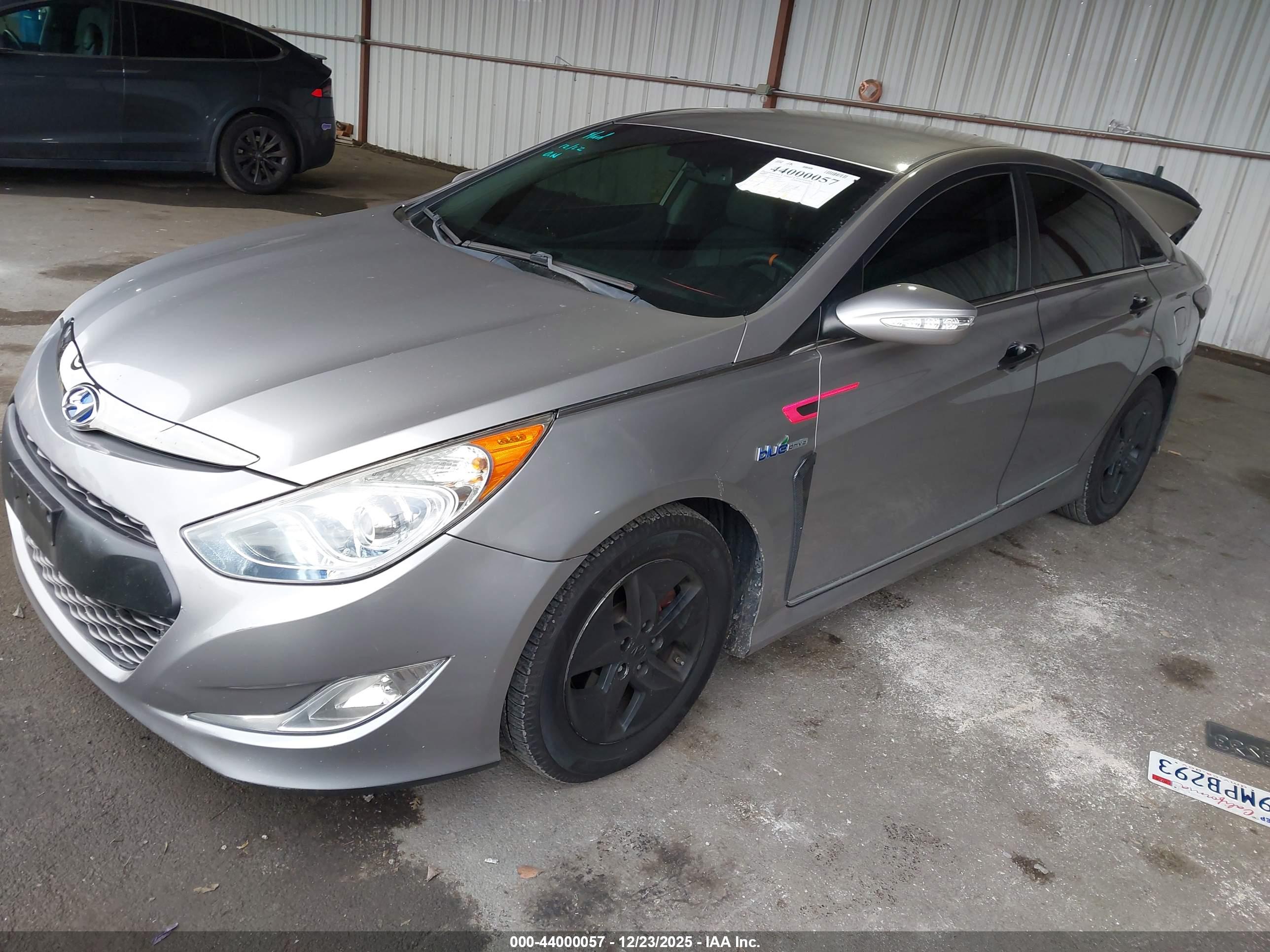 HYUNDAI SONATA image 2