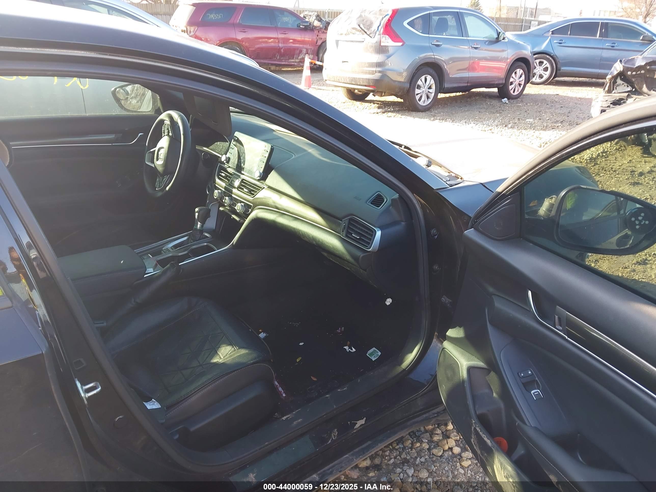 HONDA ACCORD image 5