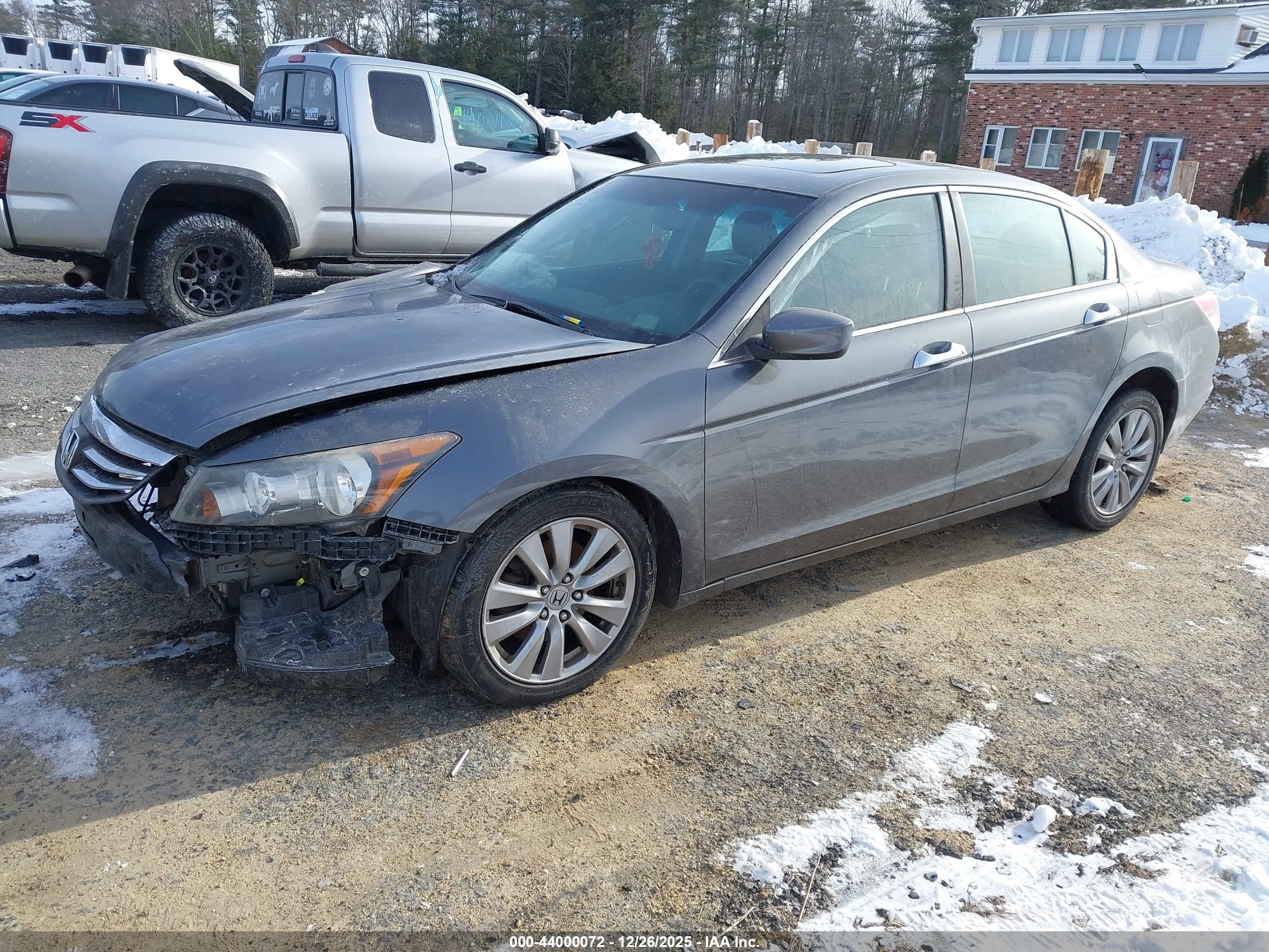 HONDA ACCORD image 2