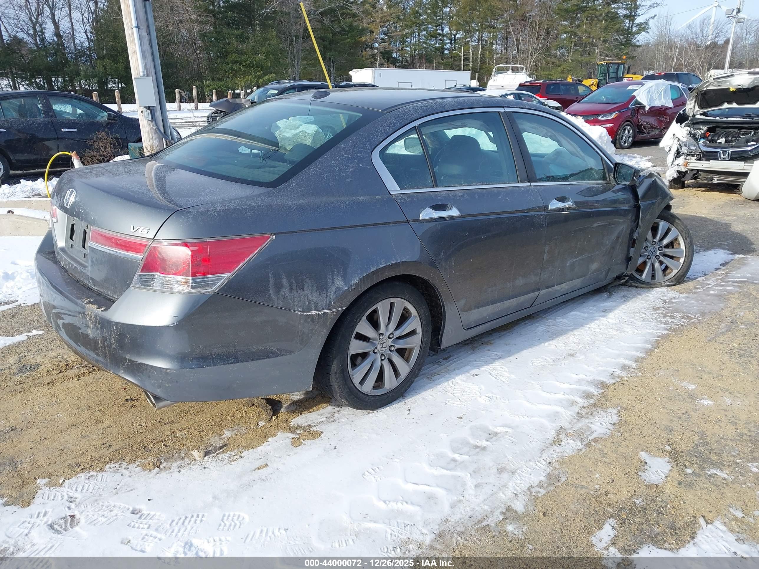 HONDA ACCORD image 4