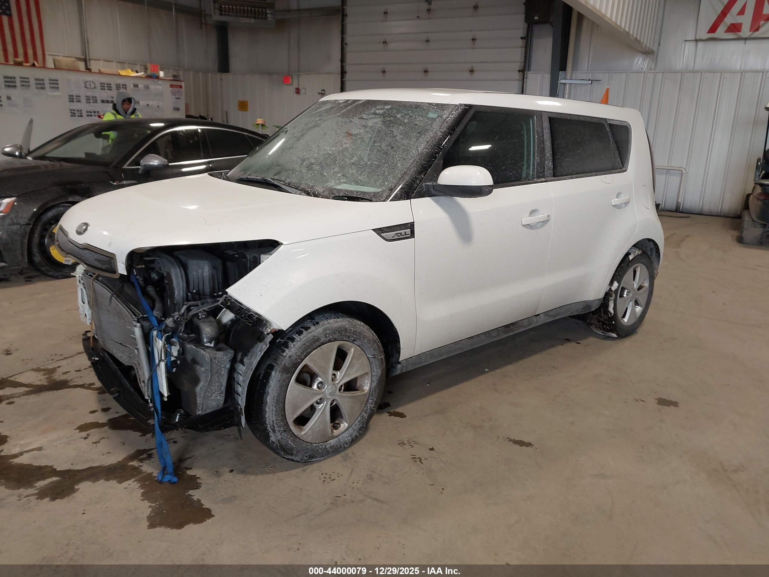 KIA SOUL image 2