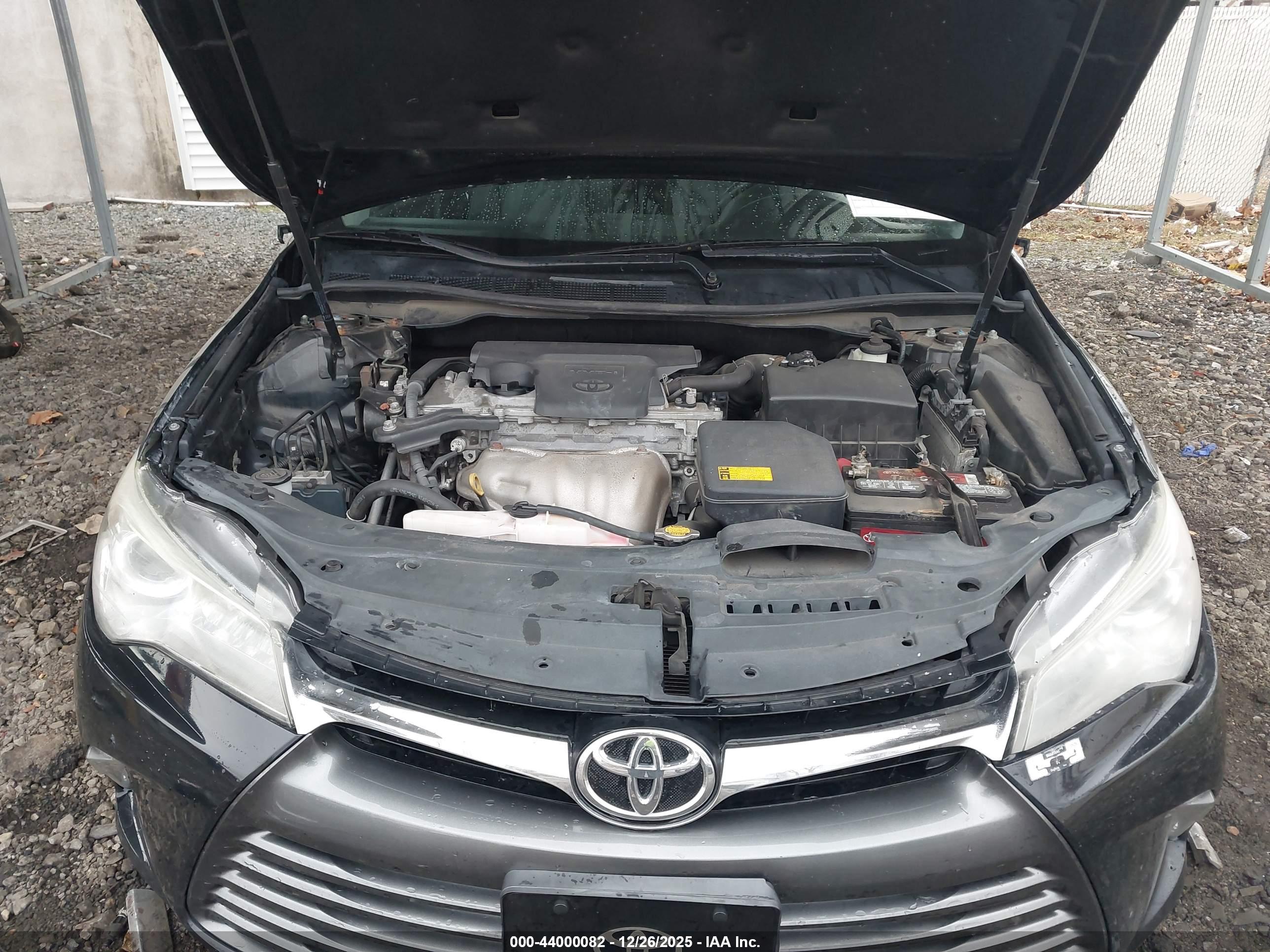 TOYOTA CAMRY image 10