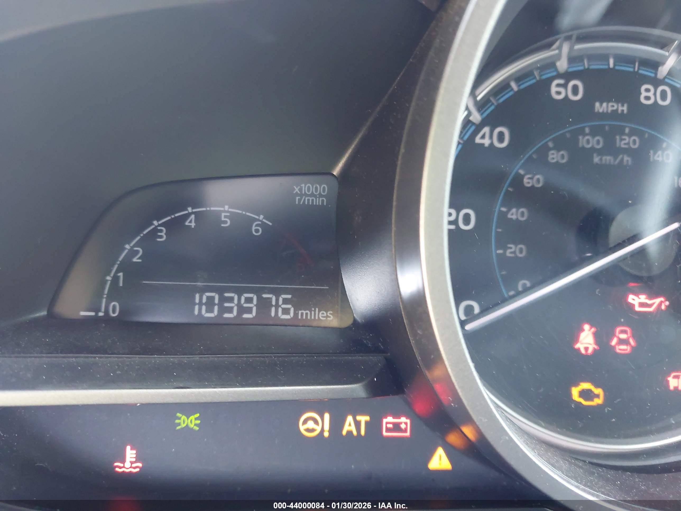 TOYOTA YARIS image 7