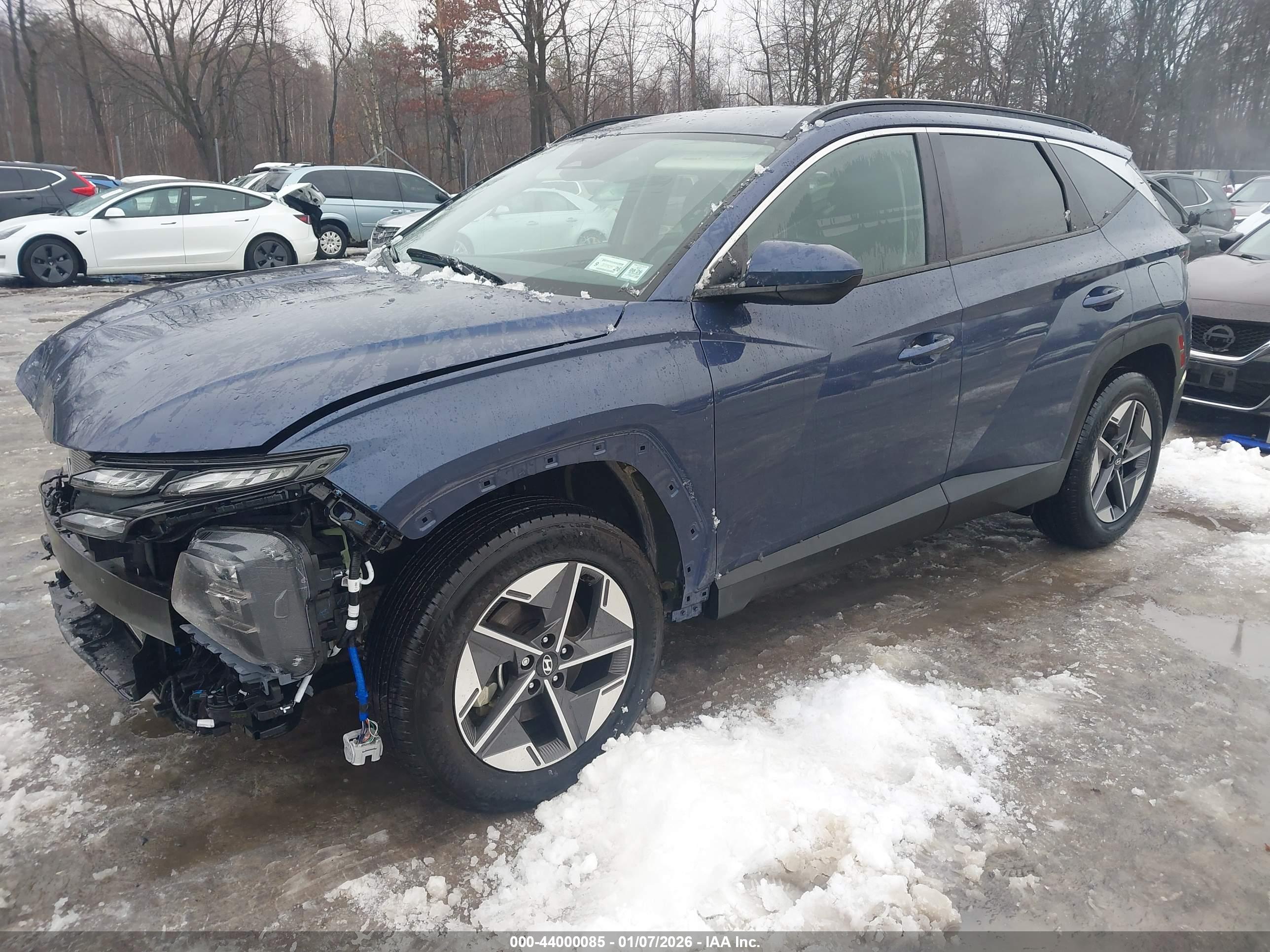 HYUNDAI TUCSON image 2