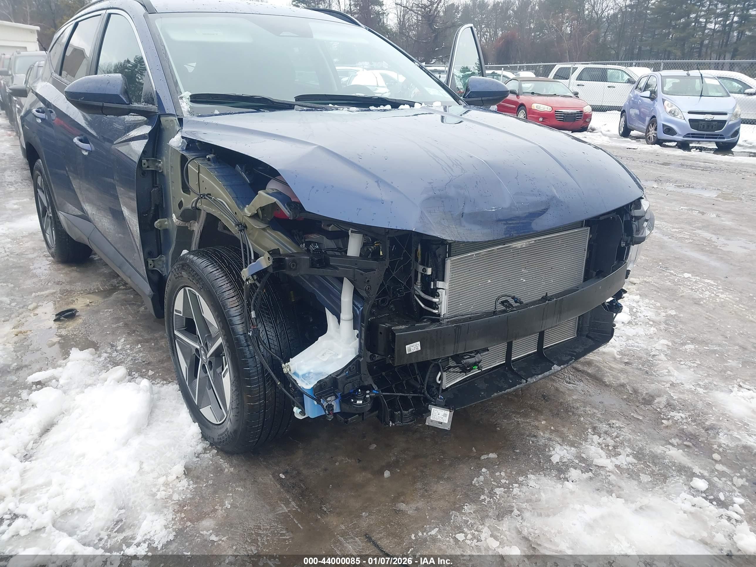 HYUNDAI TUCSON image 6