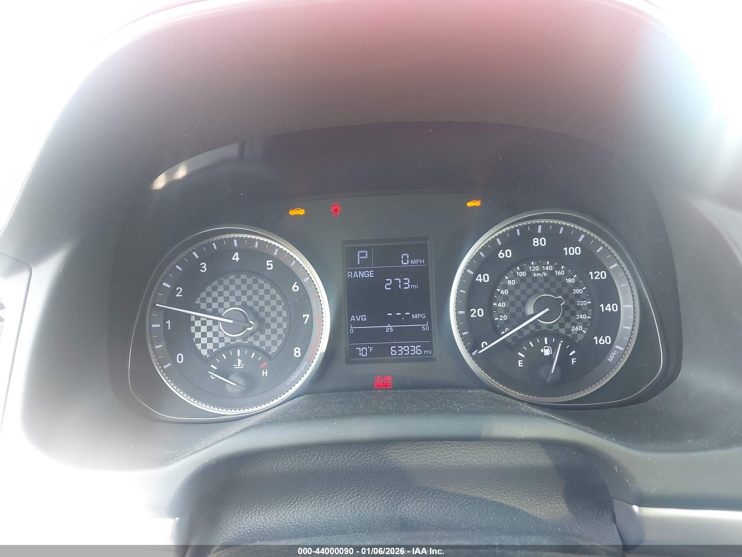 HYUNDAI ELANTRA image 7