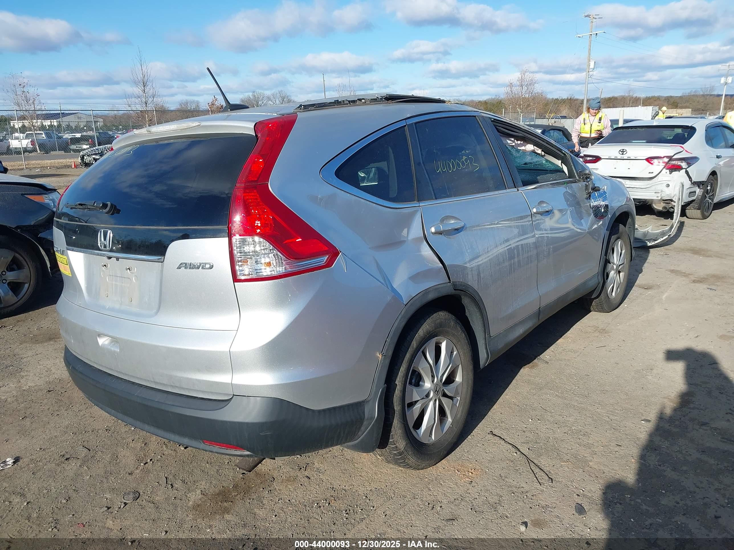 HONDA CR-V image 4