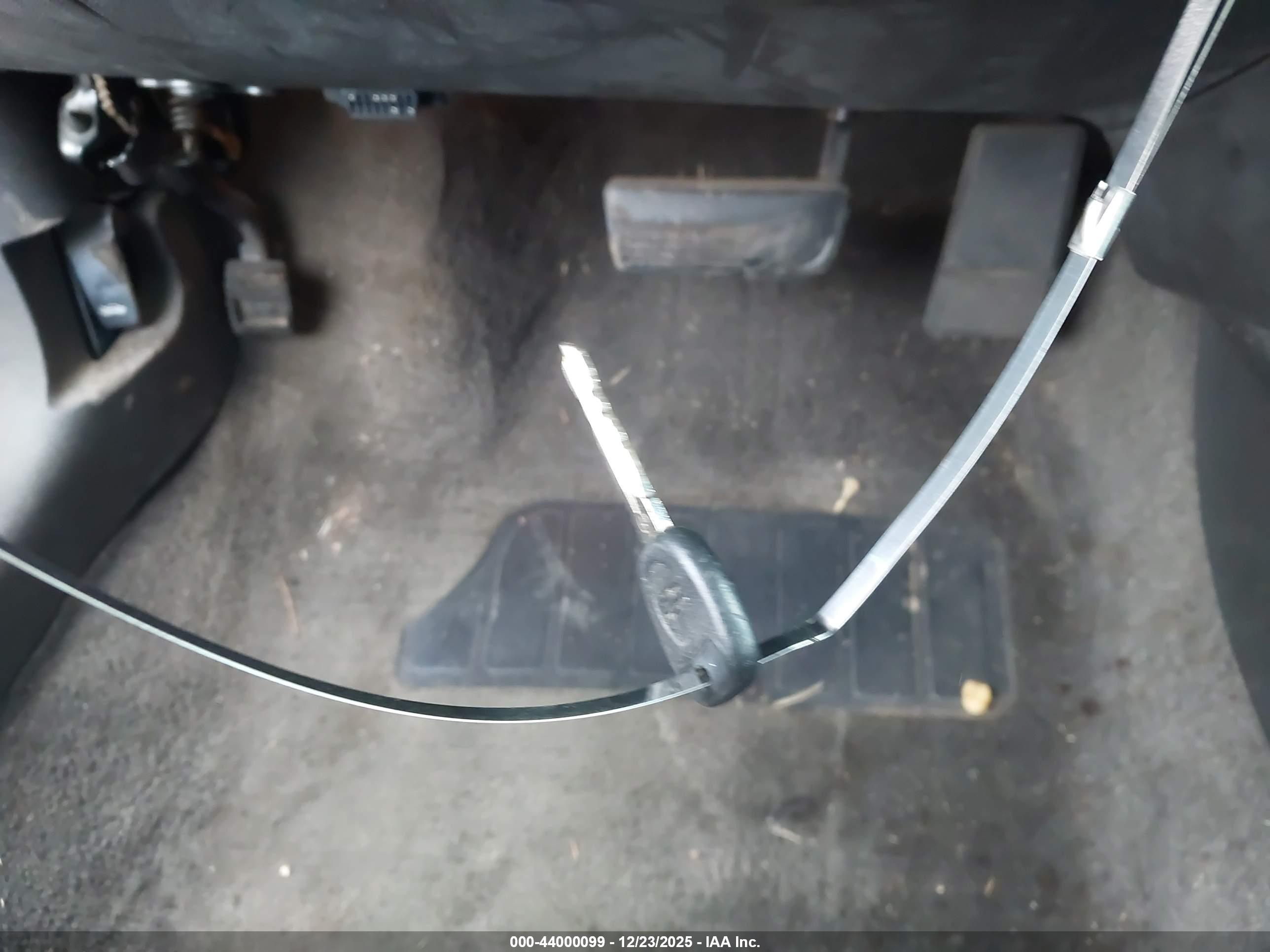 CHEVROLET IMPALA image 11