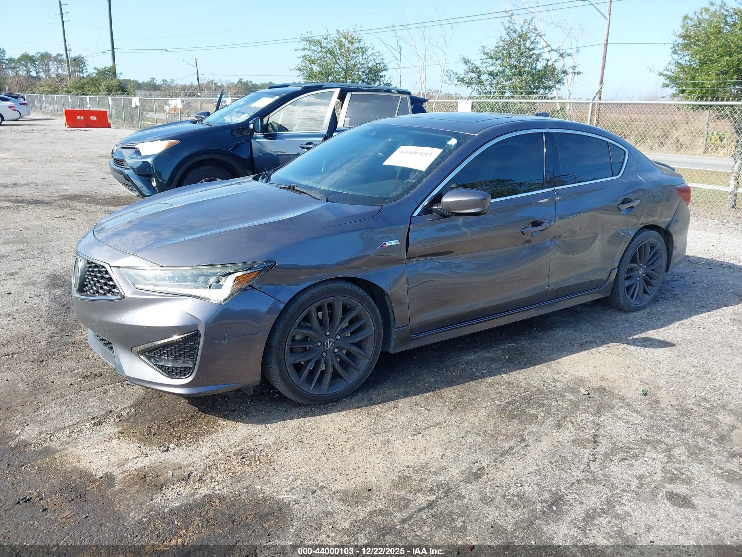 ACURA ILX image 2