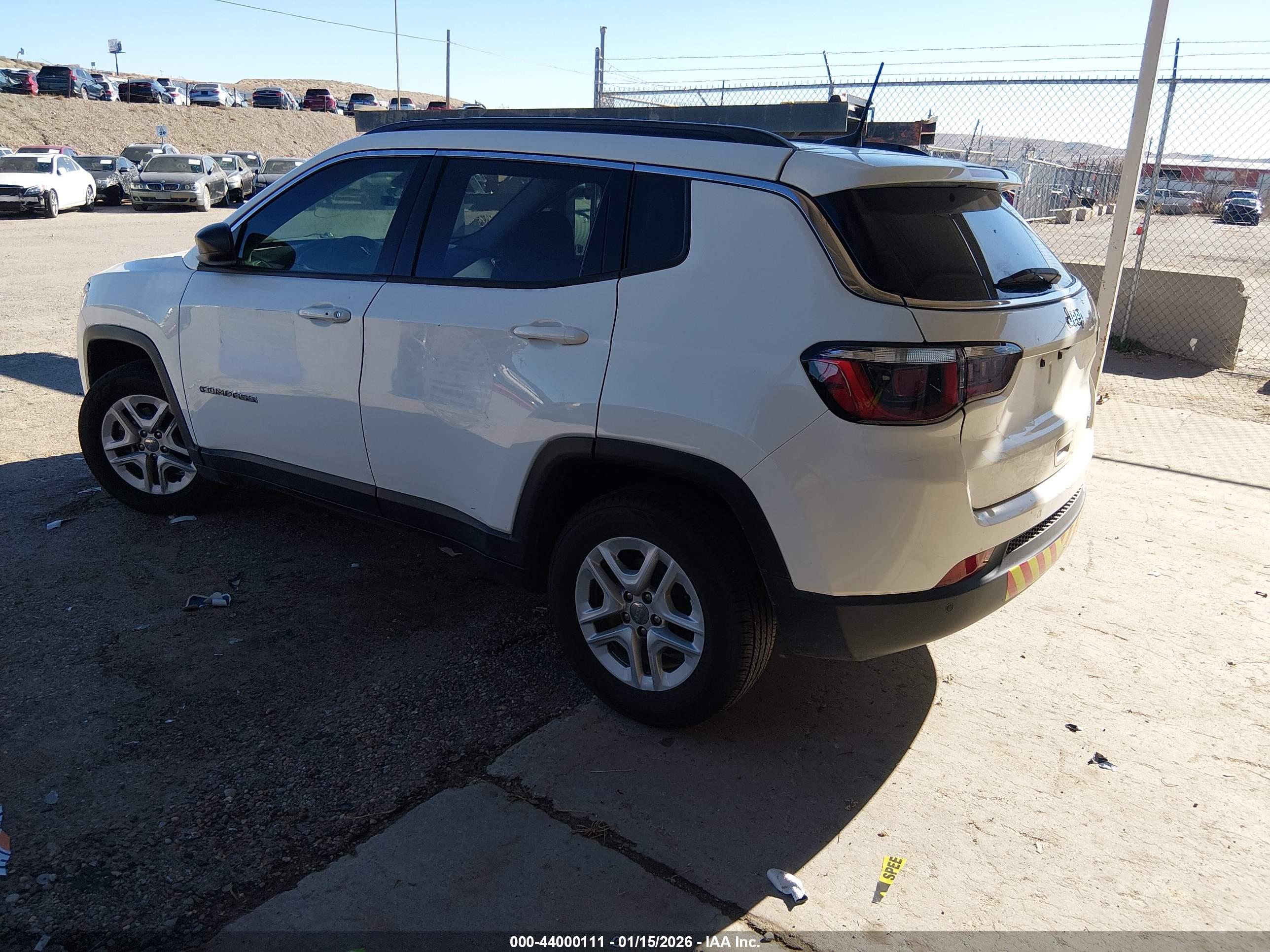 JEEP COMPASS image 3