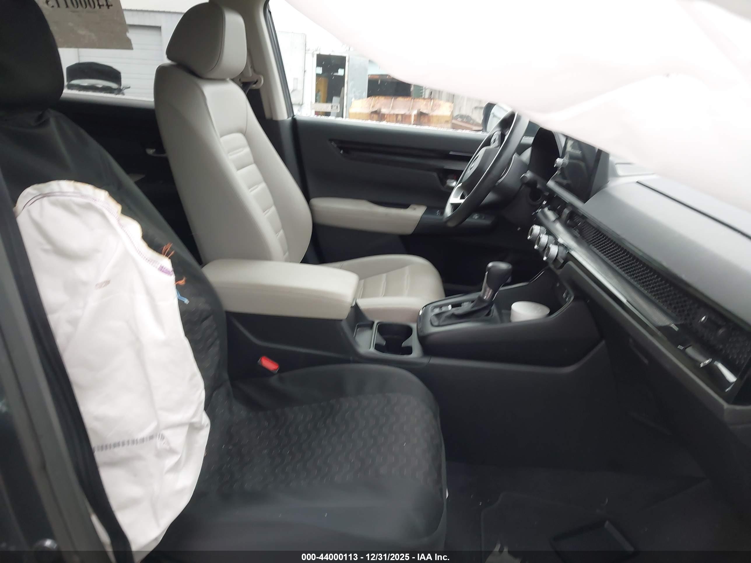 HONDA CR-V image 5