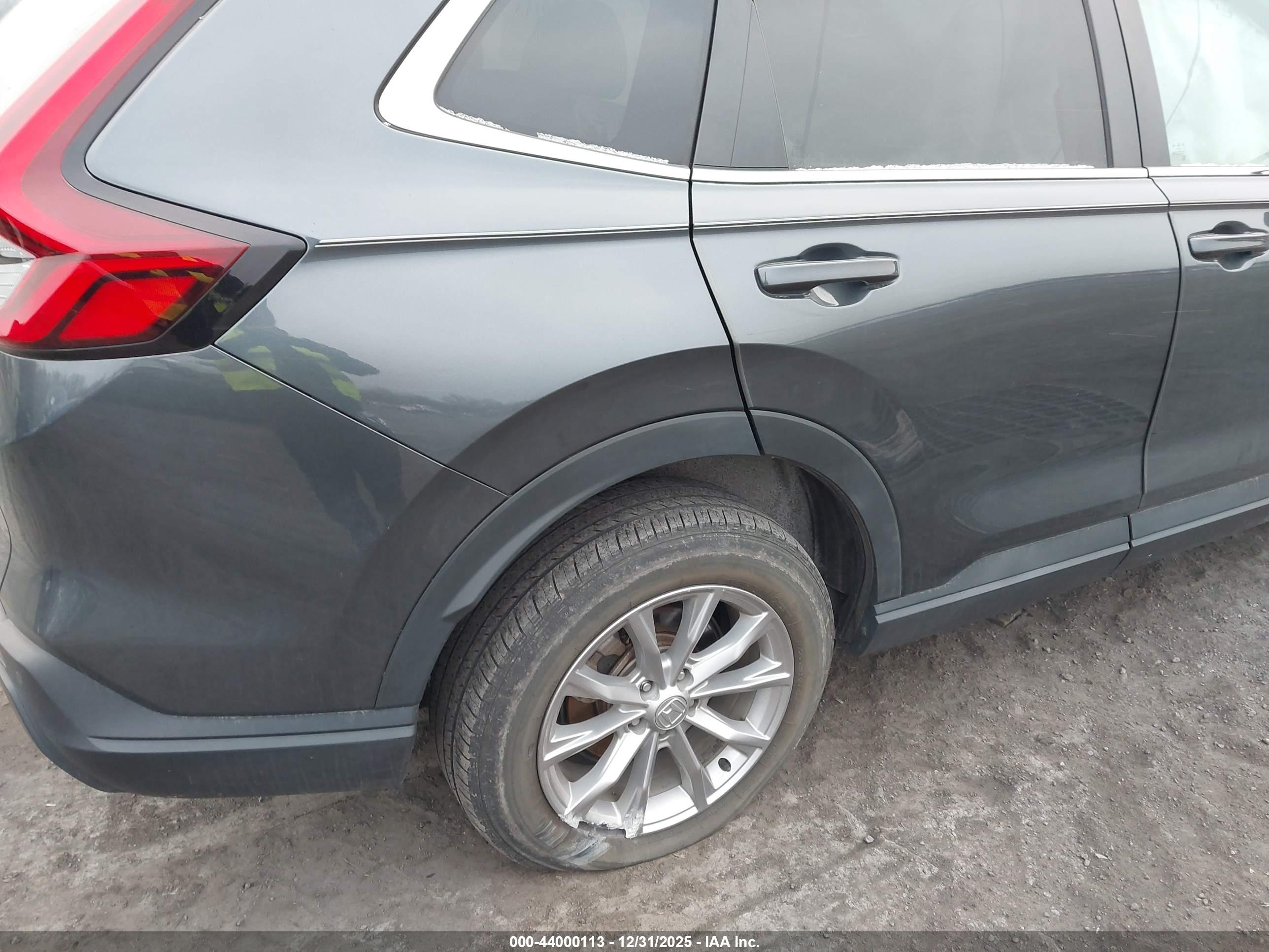 HONDA CR-V image 6