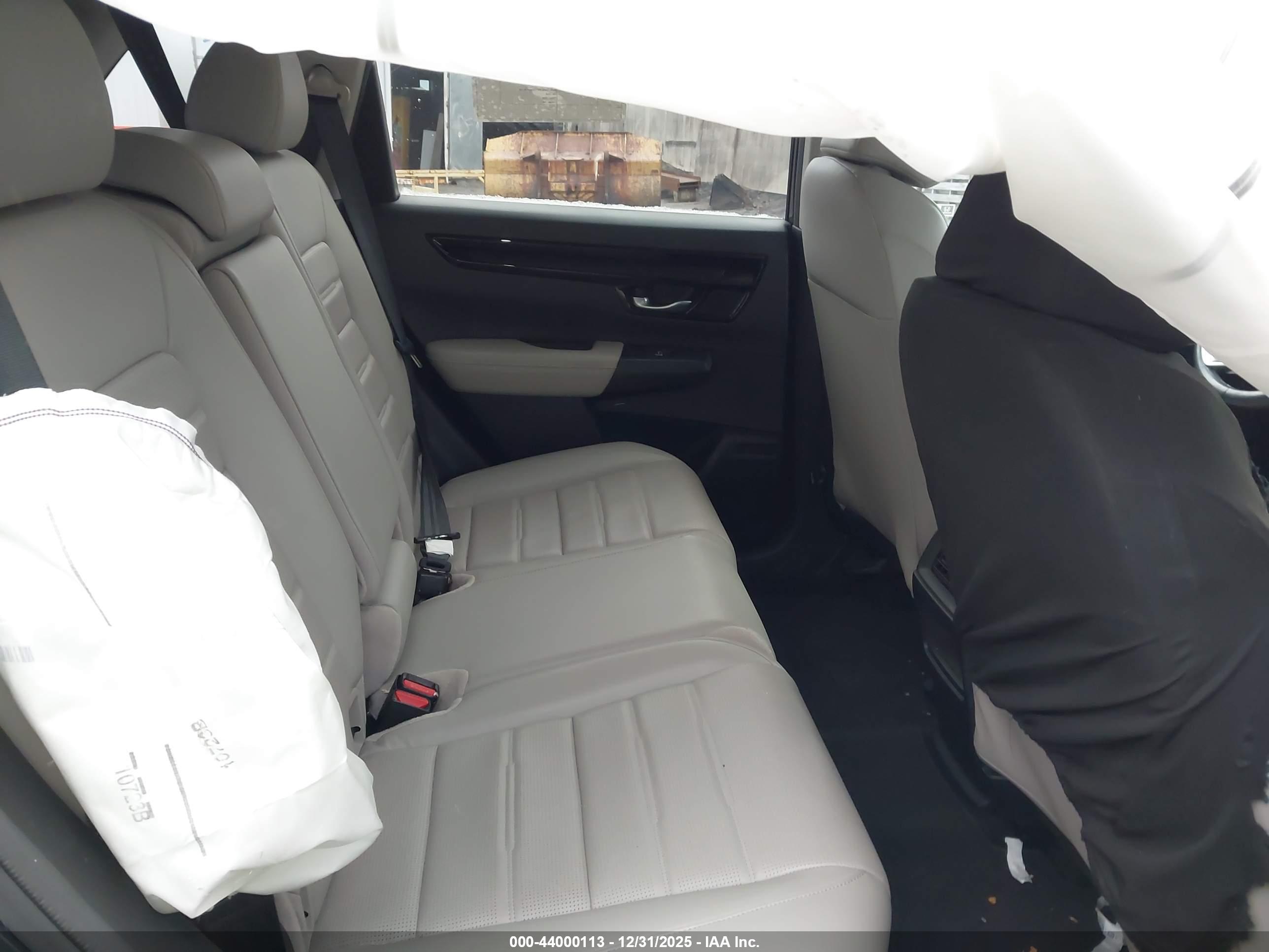 HONDA CR-V image 8