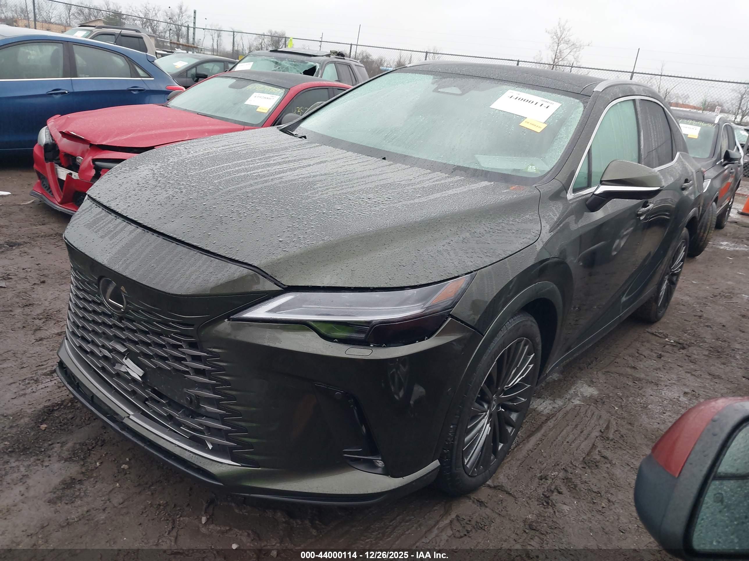 LEXUS RX image 2