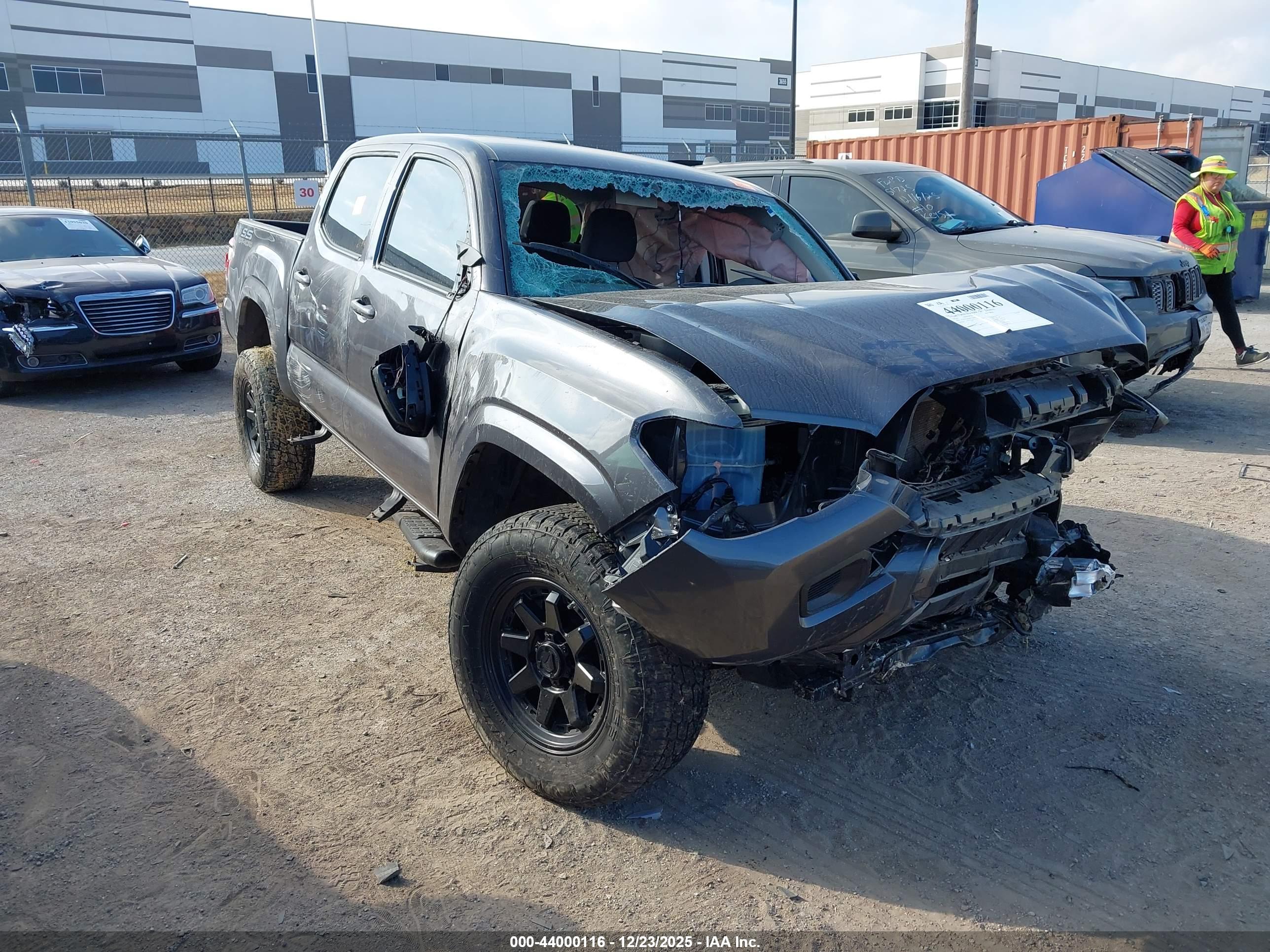 TOYOTA TACOMA image 6