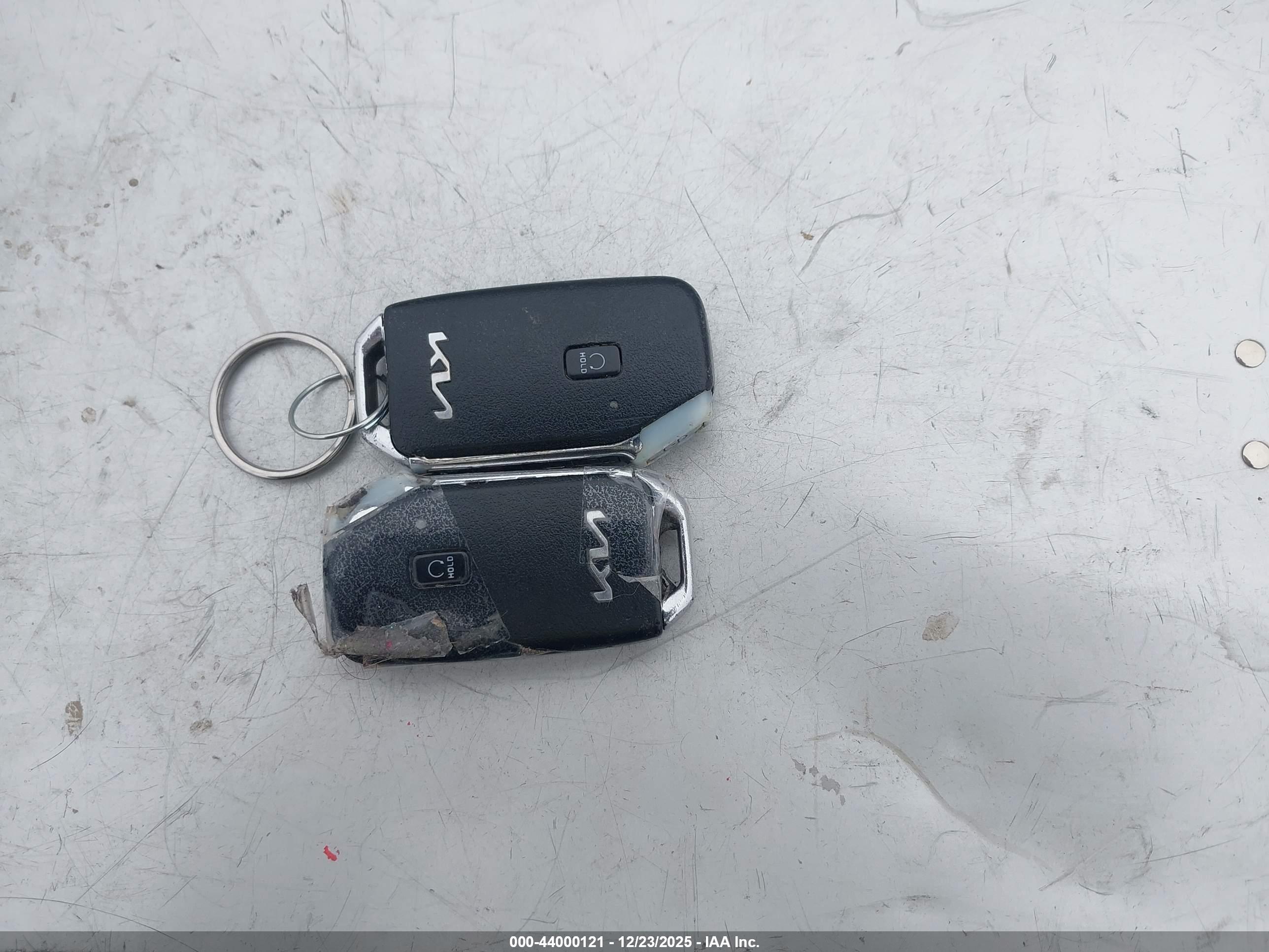 KIA K5 image 11