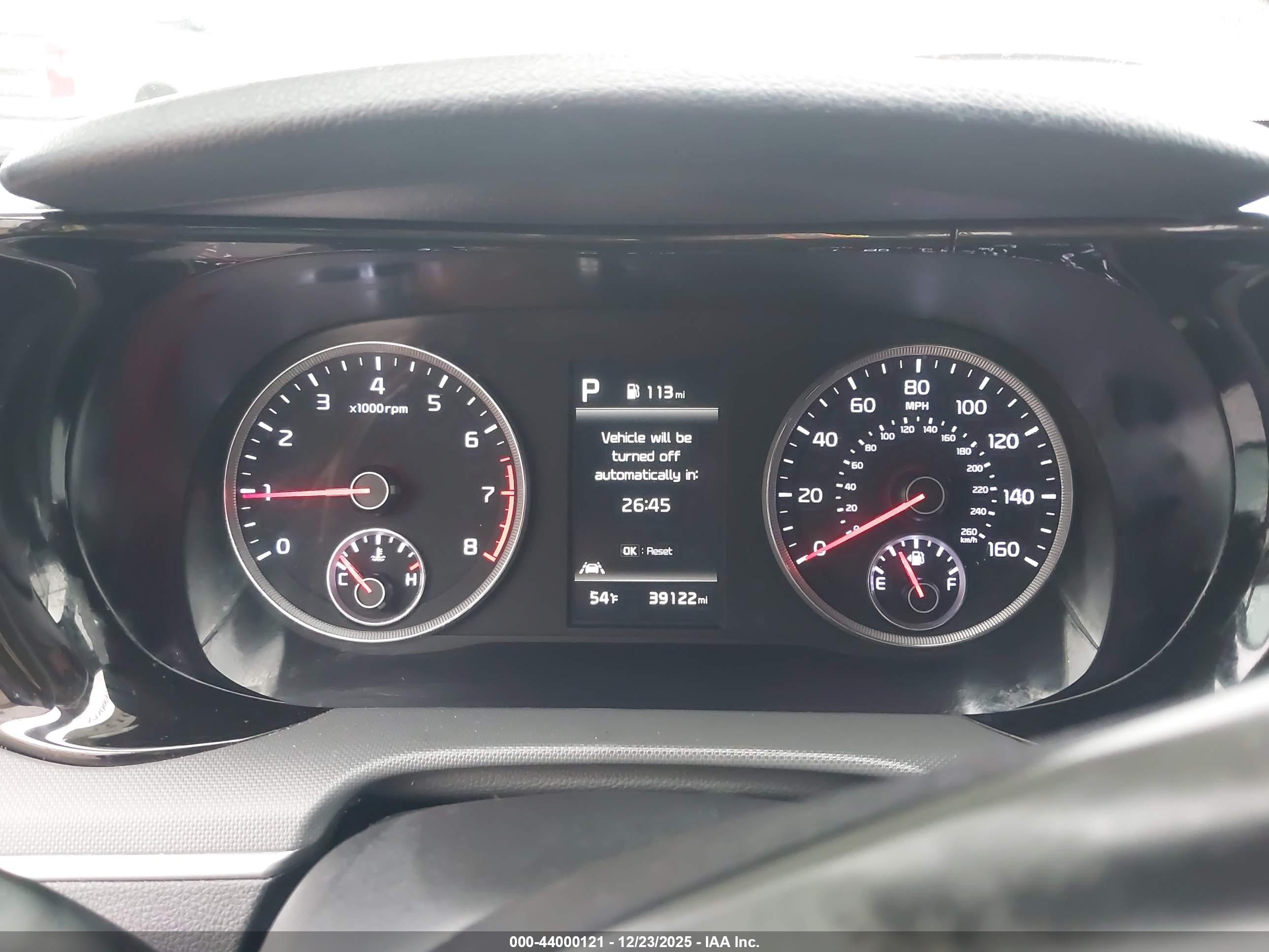 KIA K5 image 7