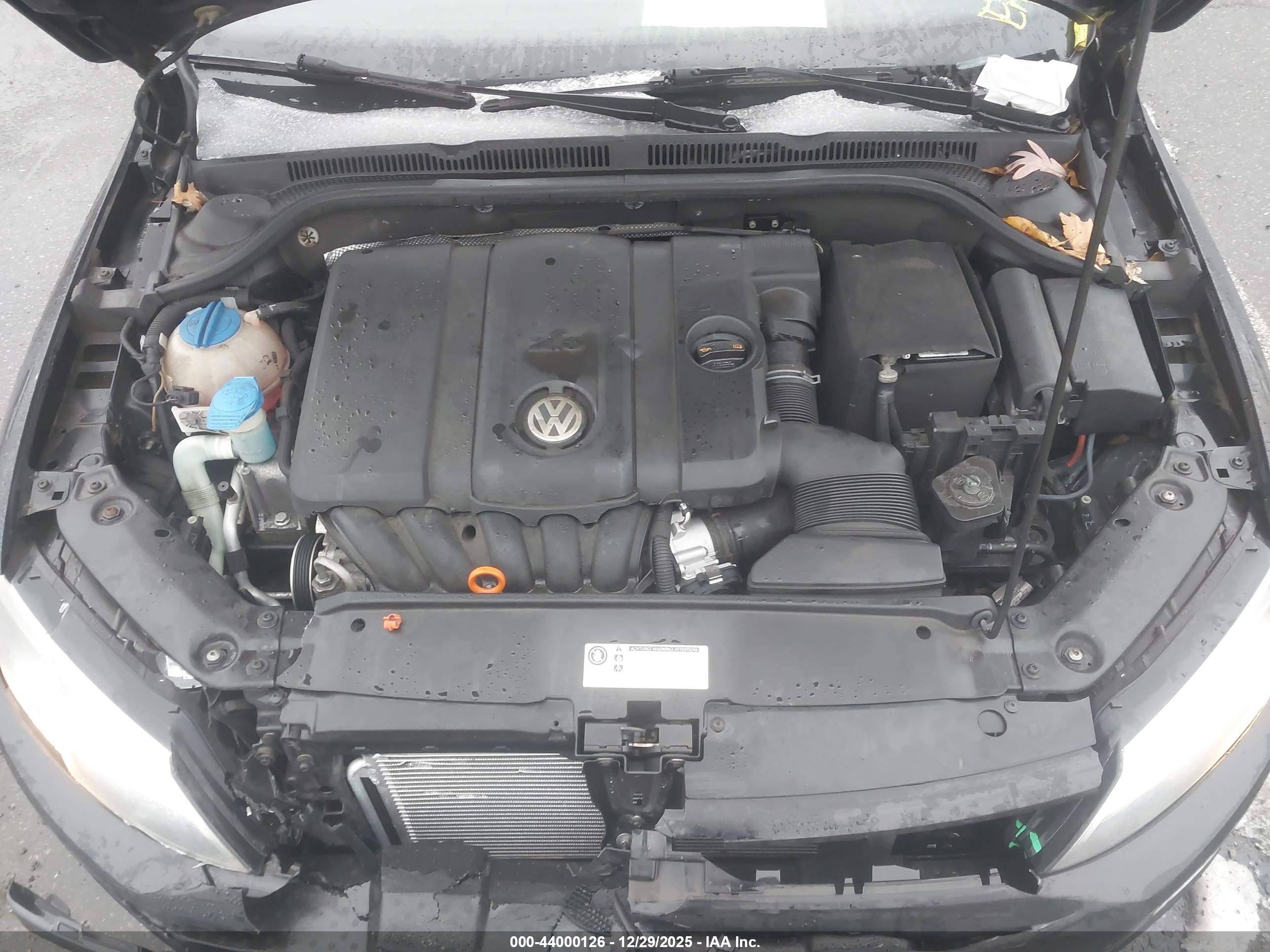 VOLKSWAGEN JETTA image 10