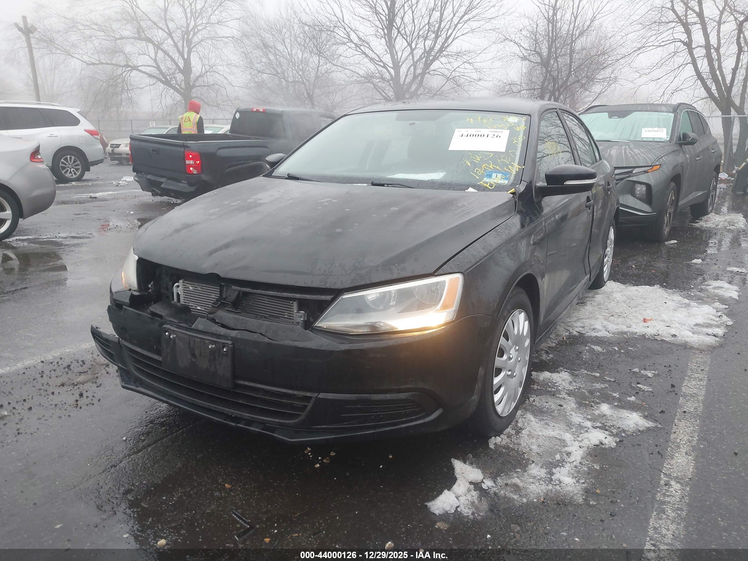 VOLKSWAGEN JETTA image 2
