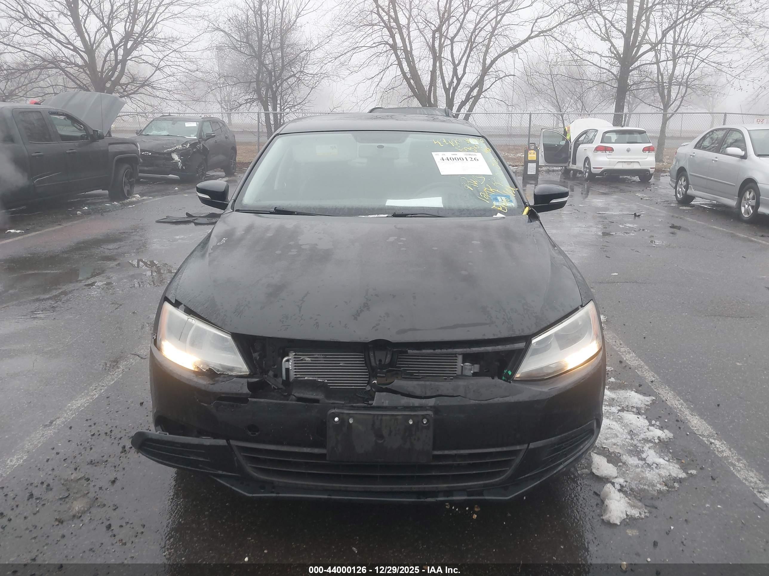 VOLKSWAGEN JETTA image 6