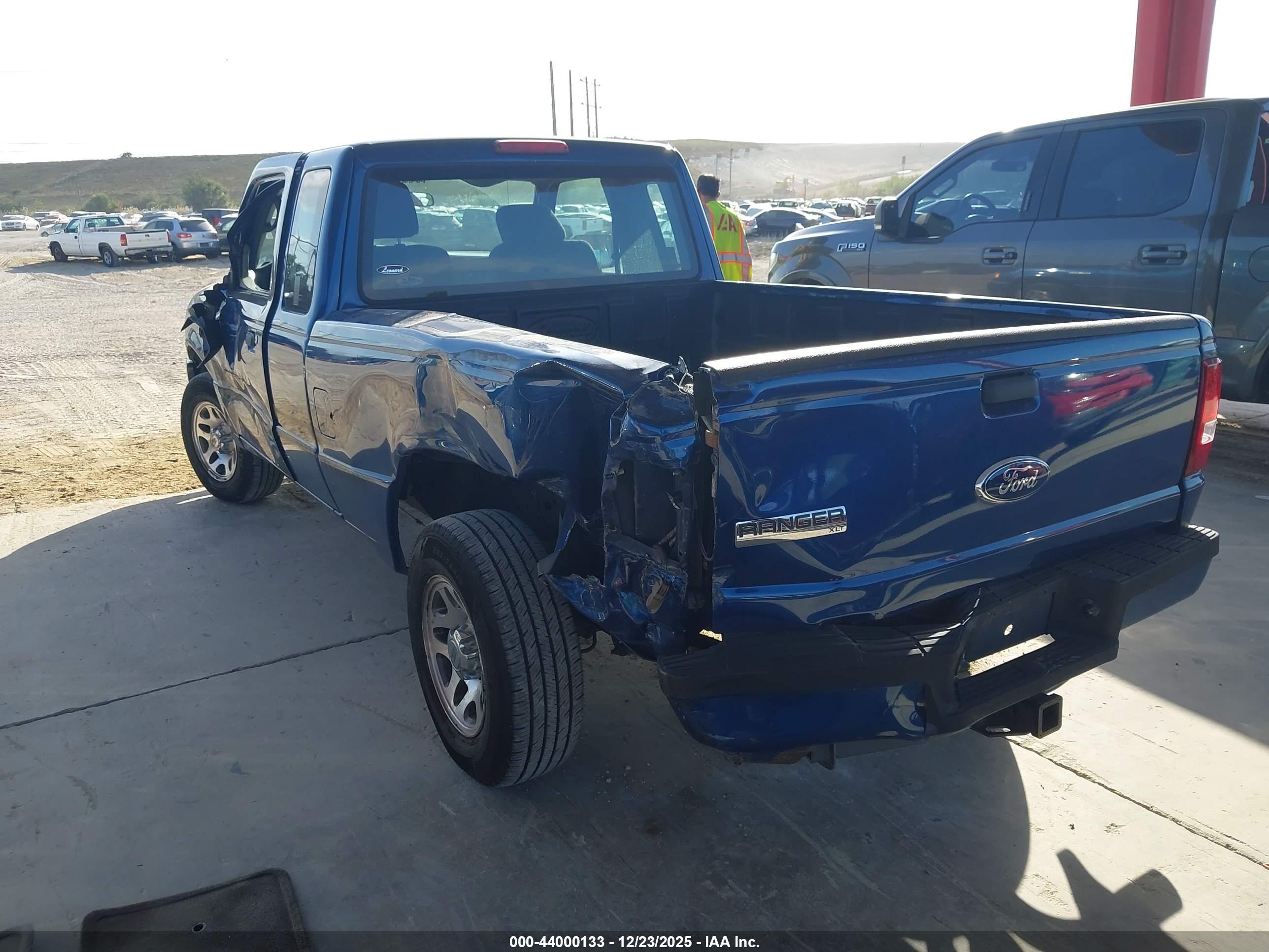 FORD RANGER image 3