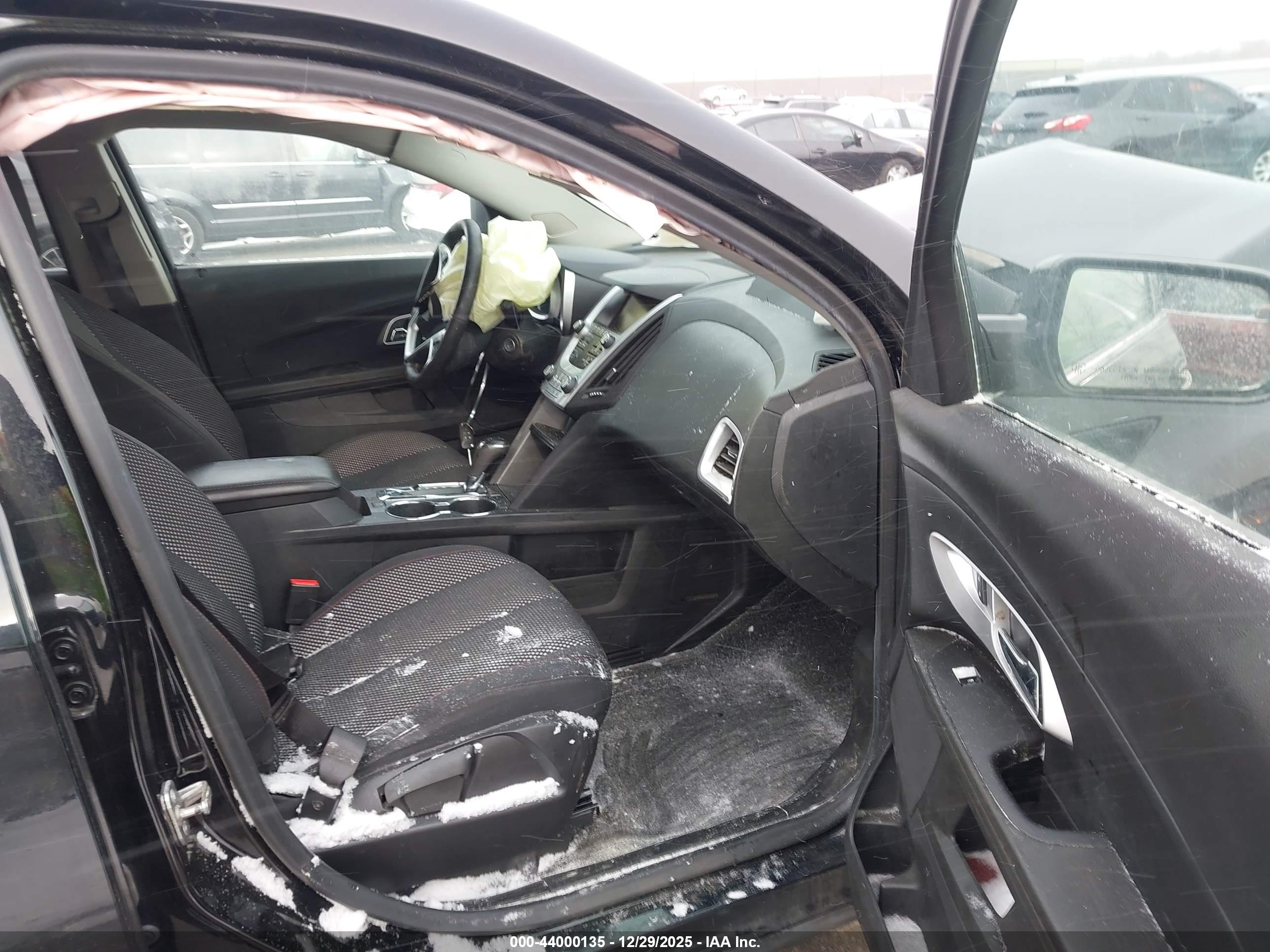 CHEVROLET EQUINOX image 5
