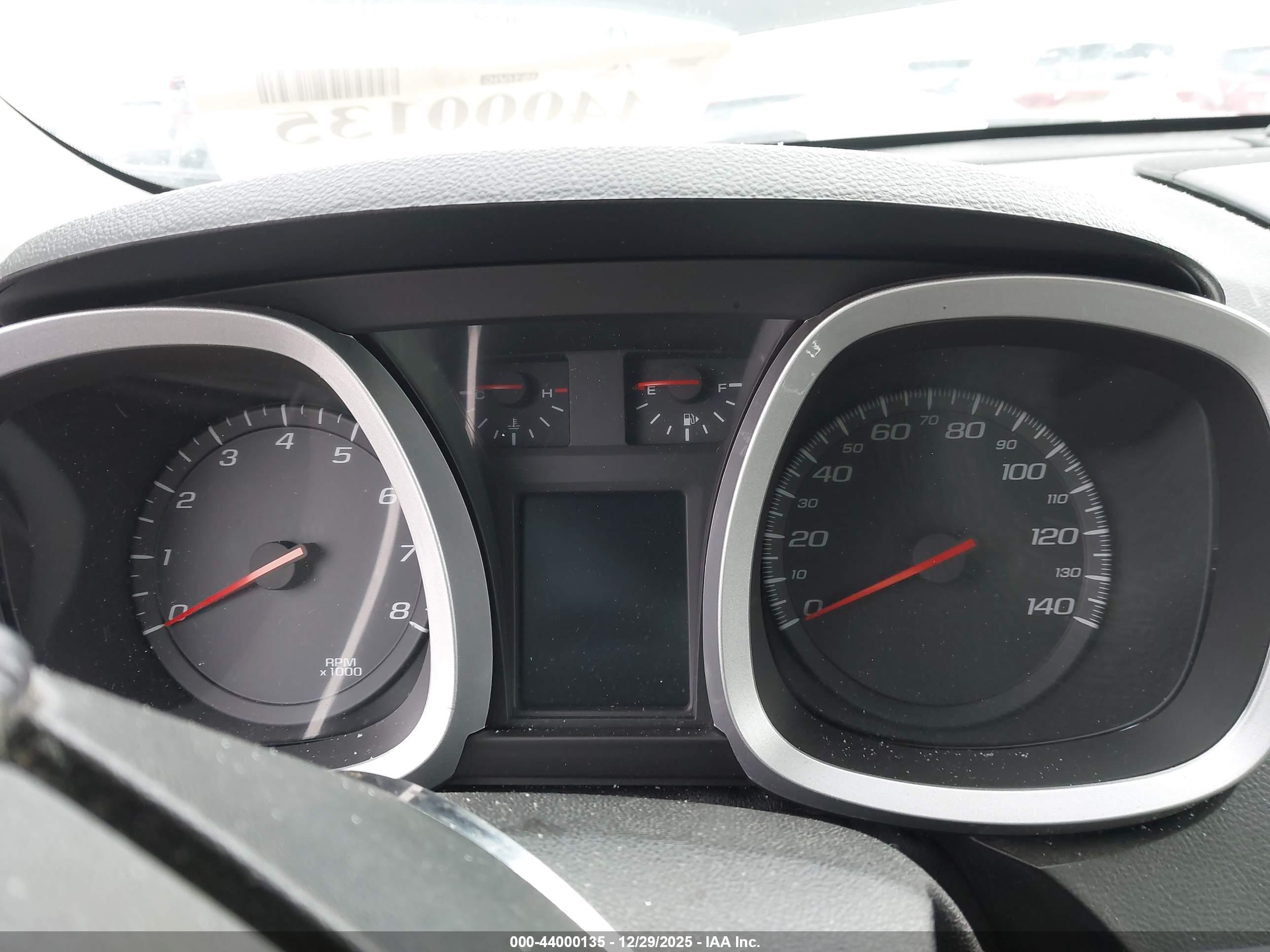 CHEVROLET EQUINOX image 7