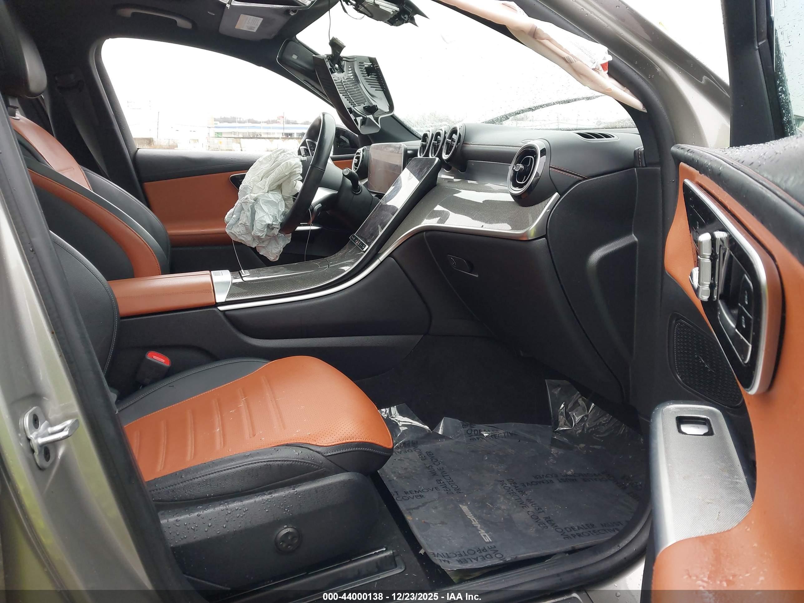MERCEDES-BENZ GLC image 5