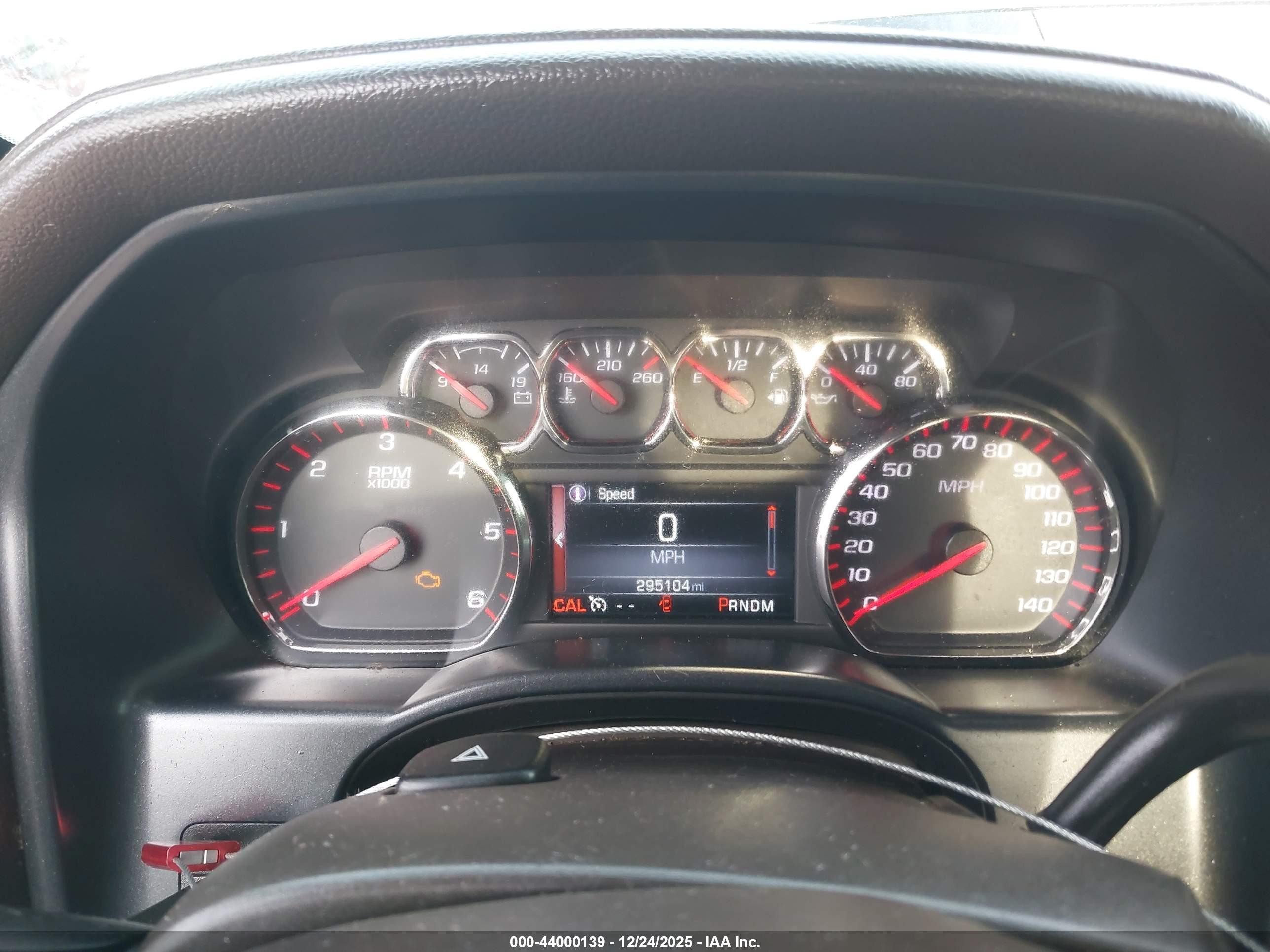 GMC SIERRA image 7