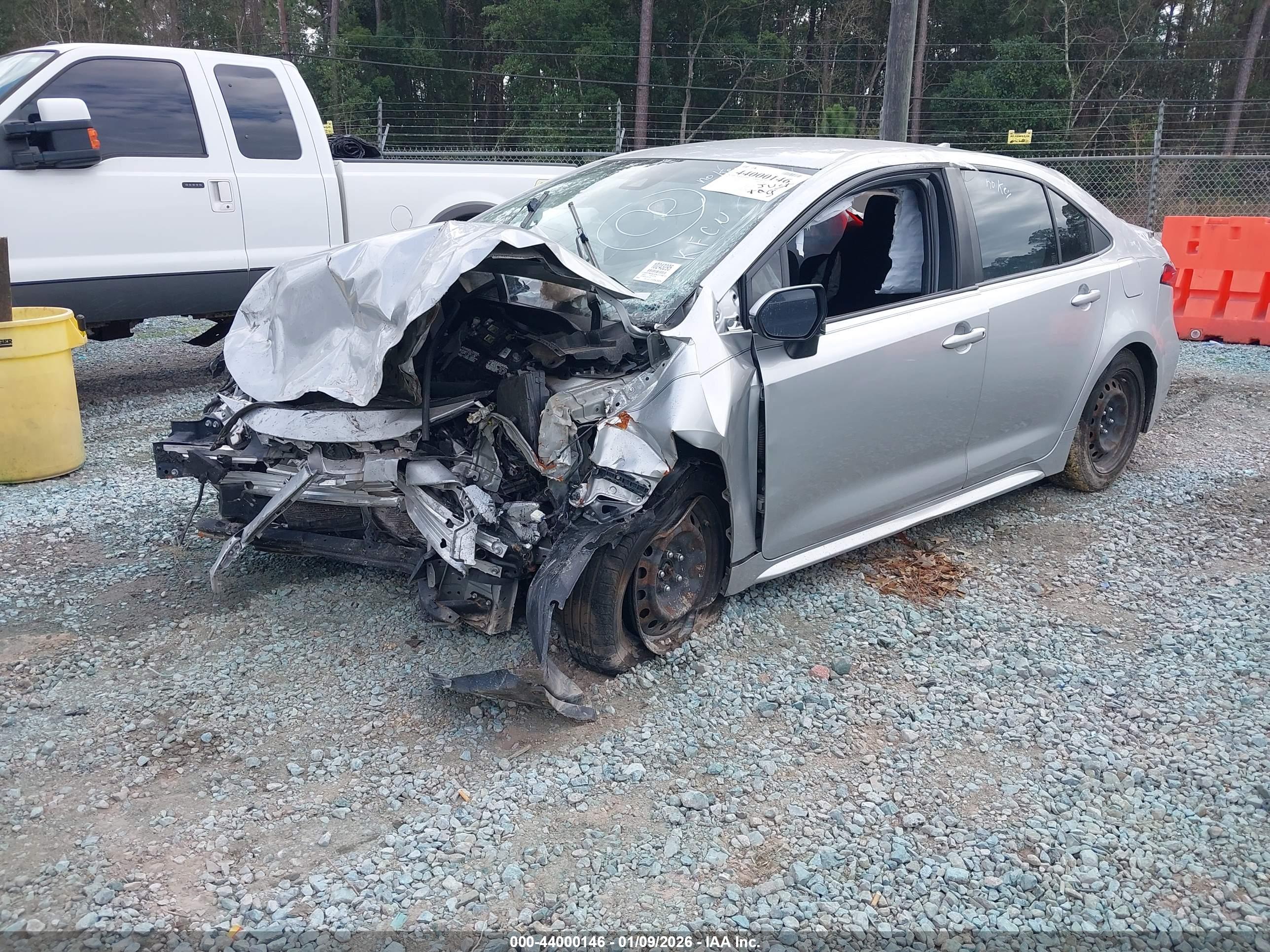 TOYOTA COROLLA image 2