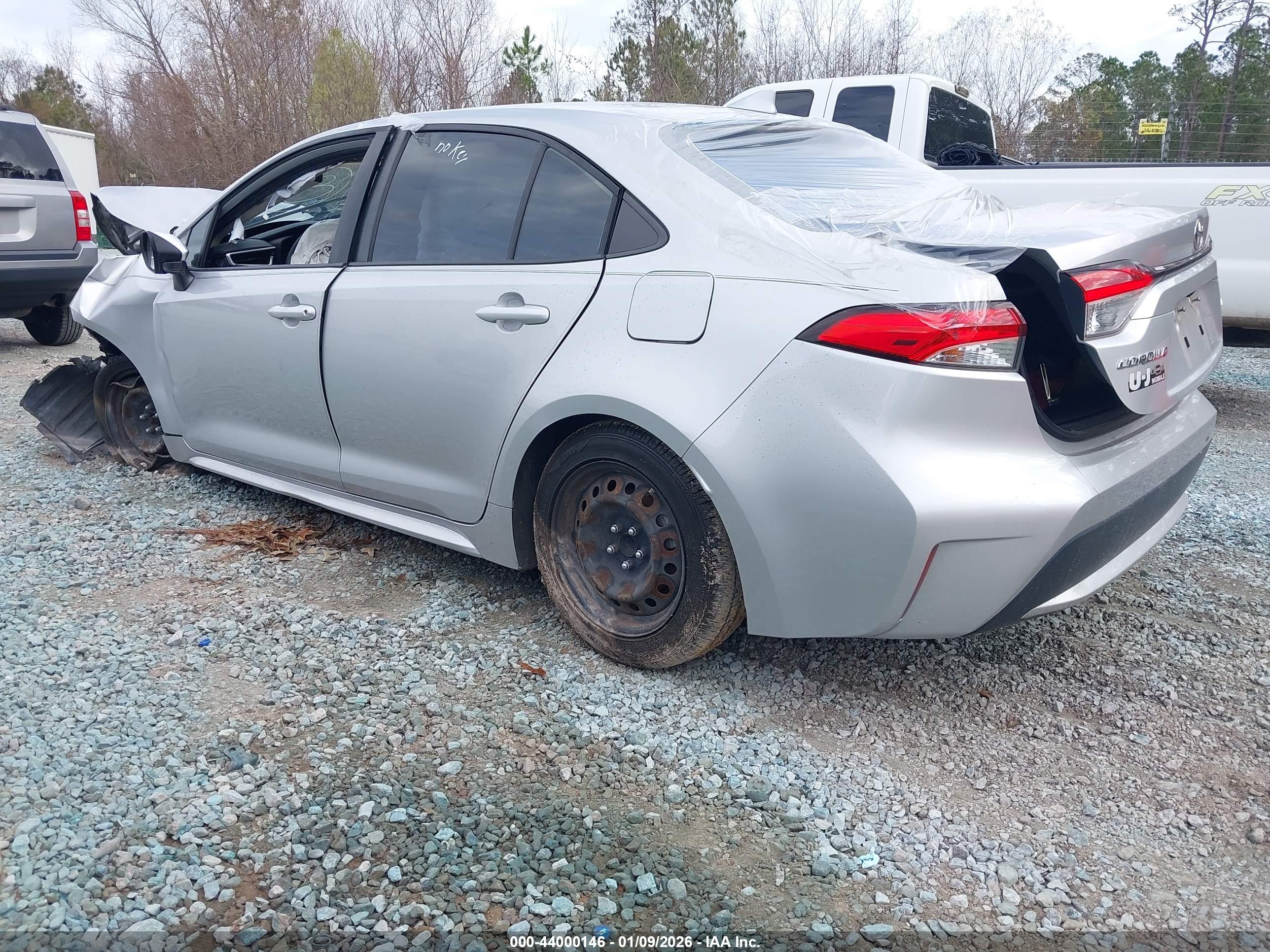 TOYOTA COROLLA image 3