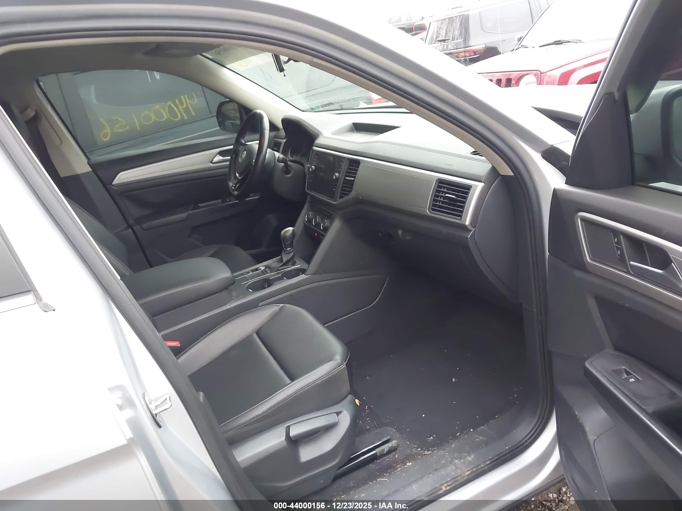 VOLKSWAGEN ATLAS image 5