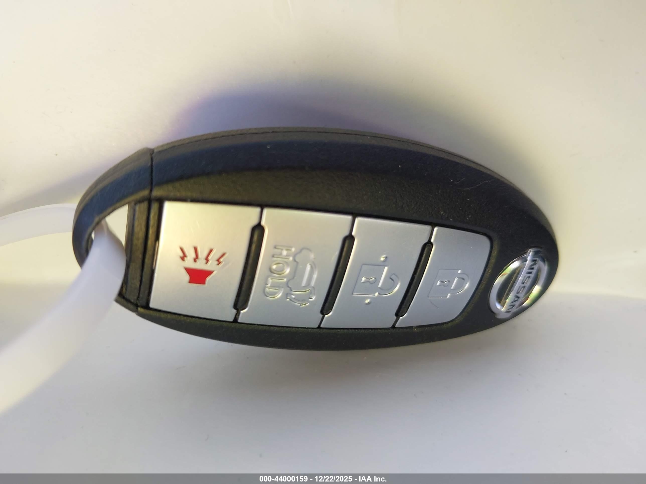 NISSAN ROGUE image 11