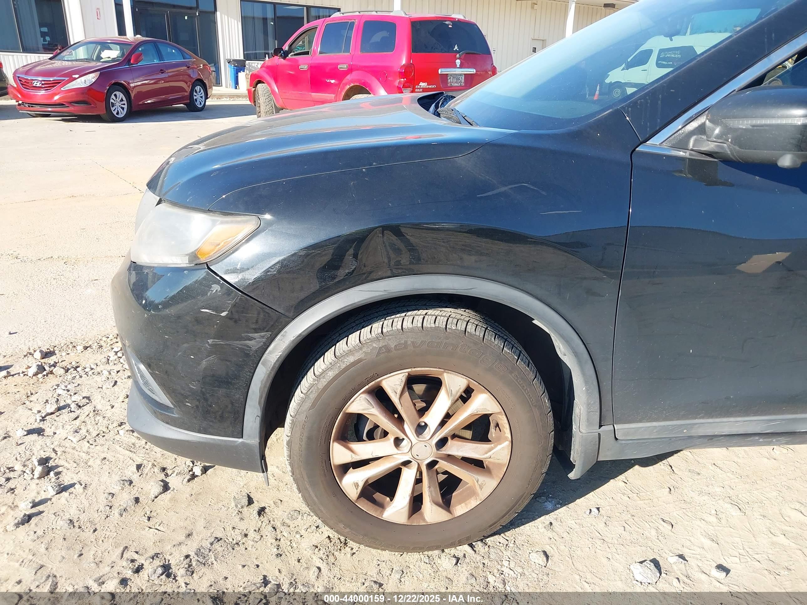 NISSAN ROGUE image 6