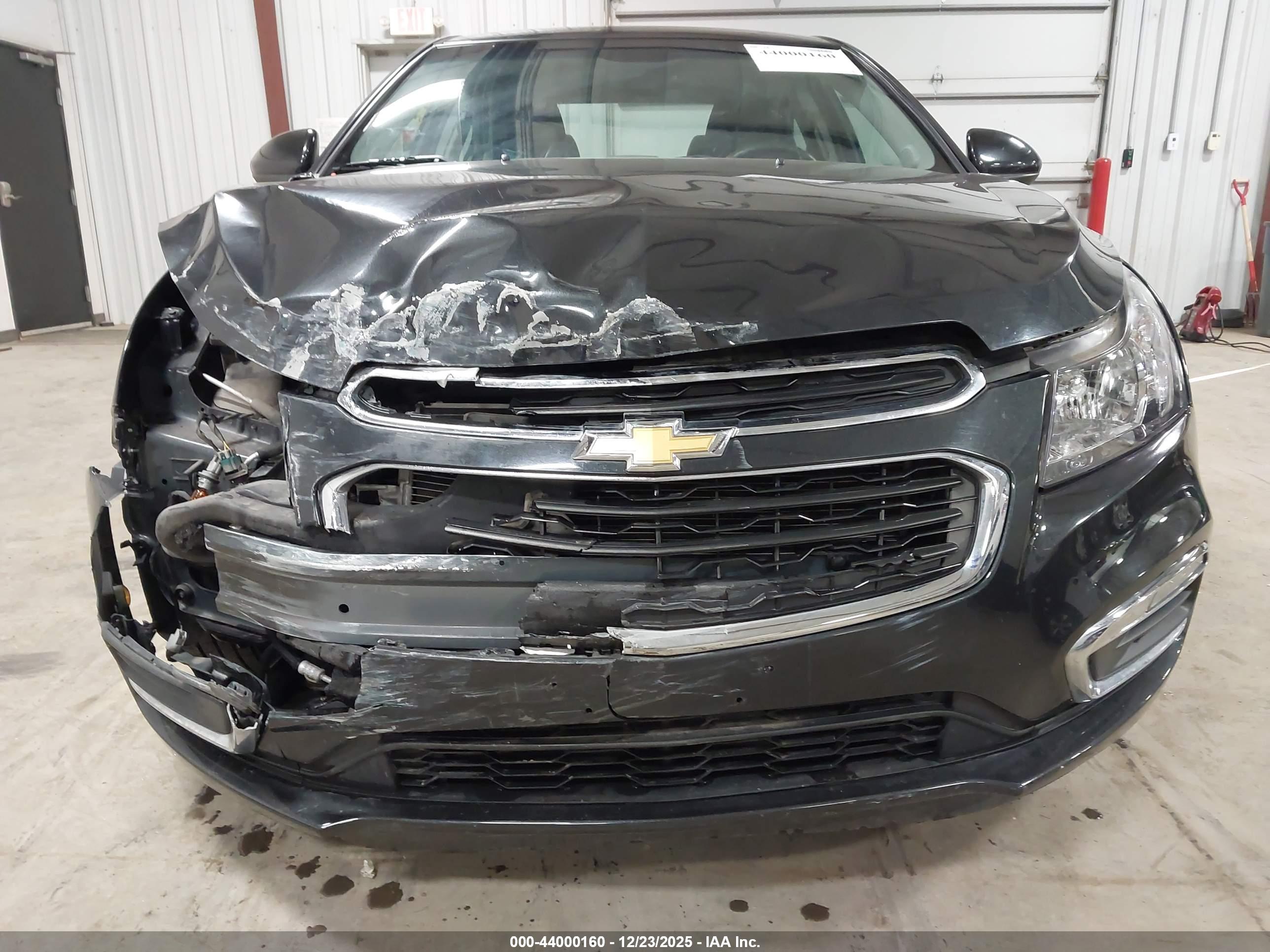 CHEVROLET CRUZE image 6