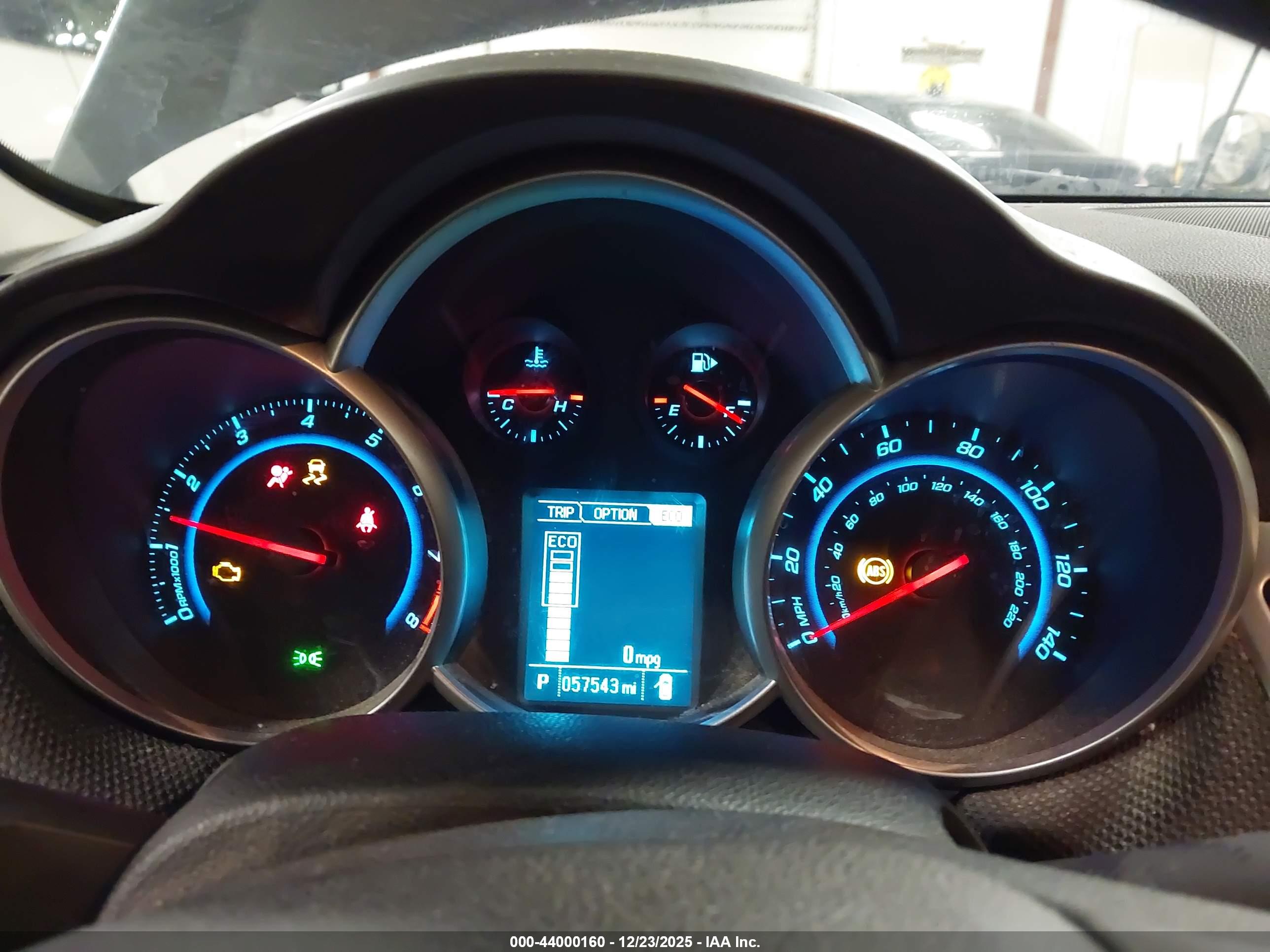 CHEVROLET CRUZE image 7
