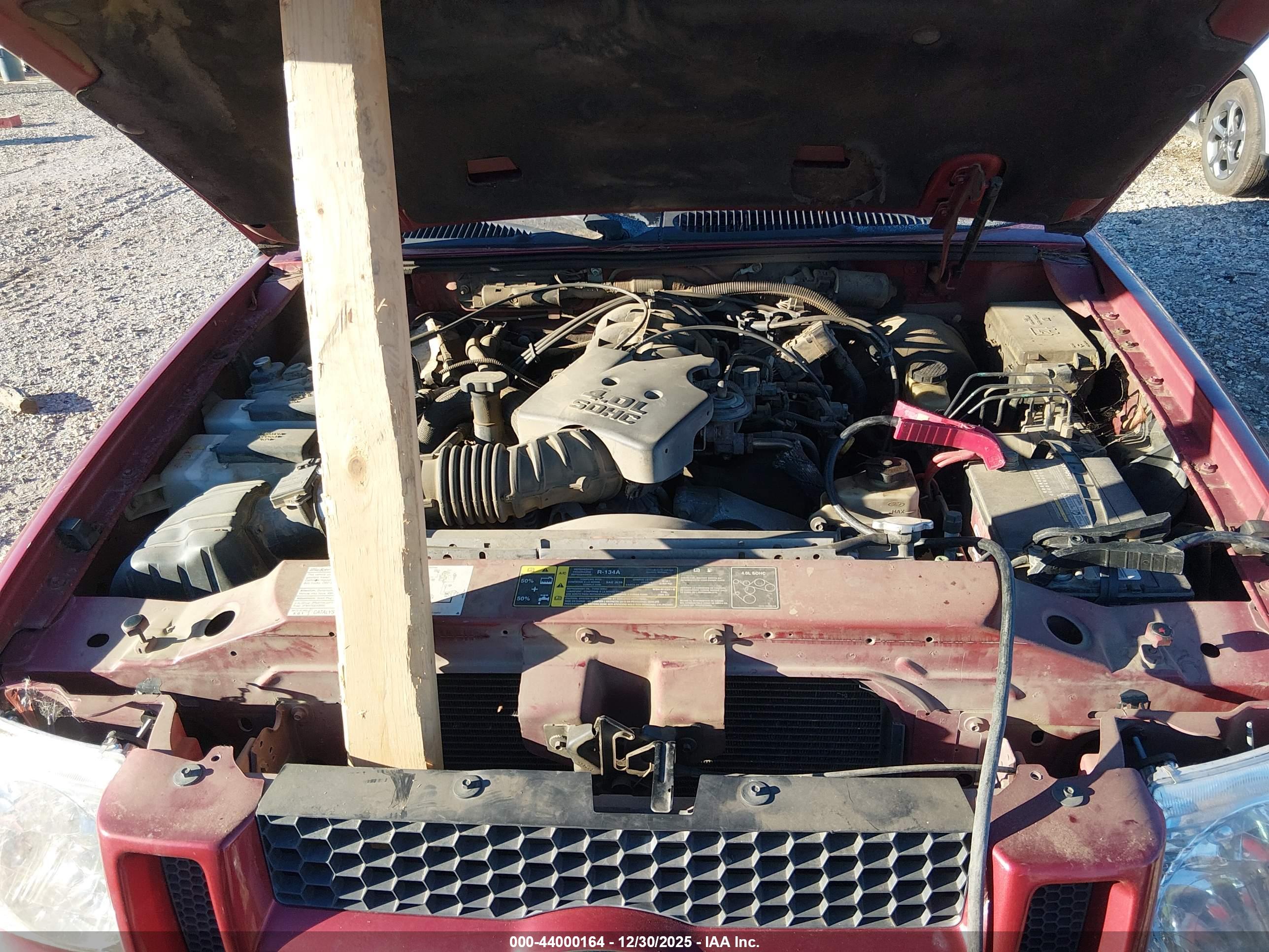 FORD EXPLORER image 10