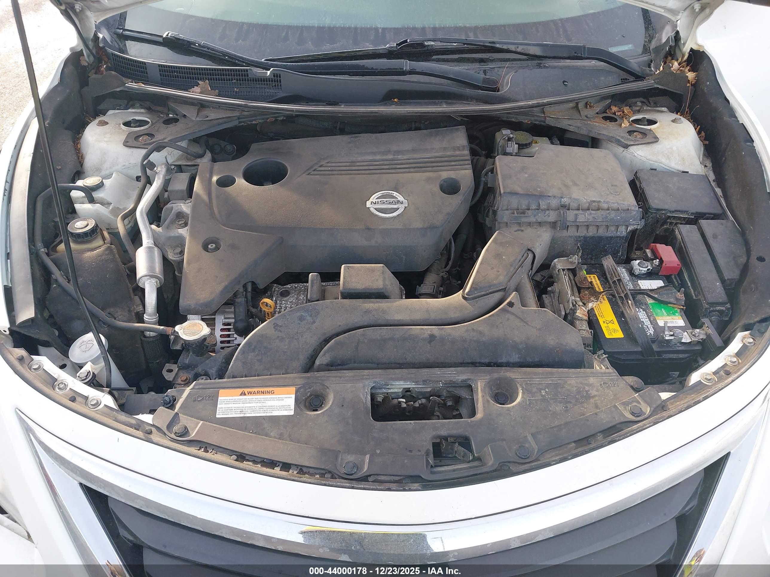 NISSAN ALTIMA image 10