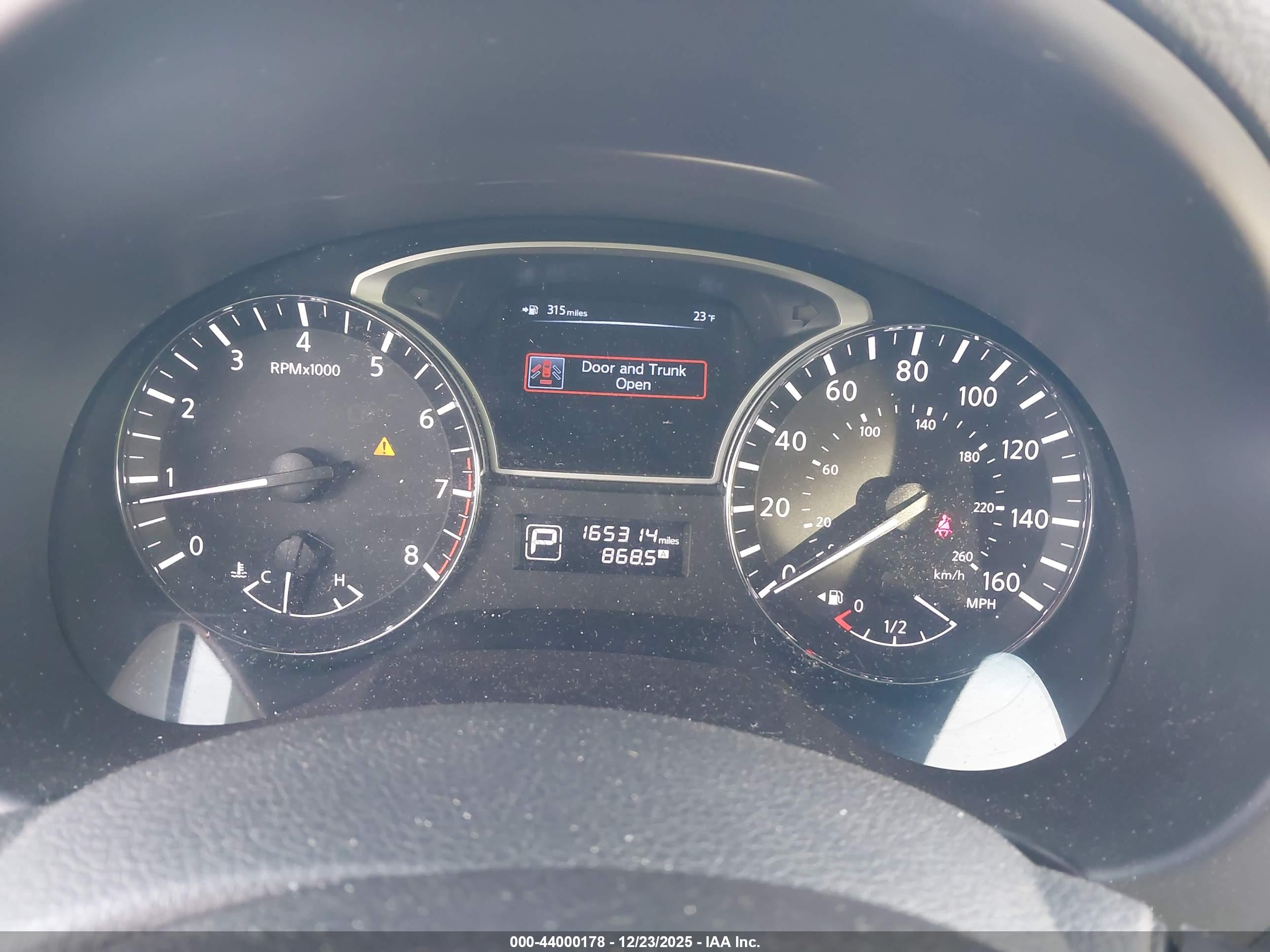NISSAN ALTIMA image 7