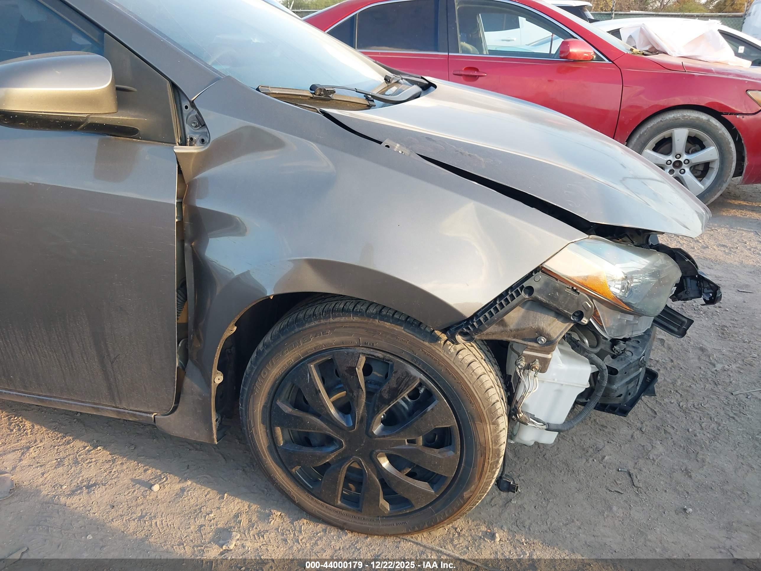 TOYOTA COROLLA image 6