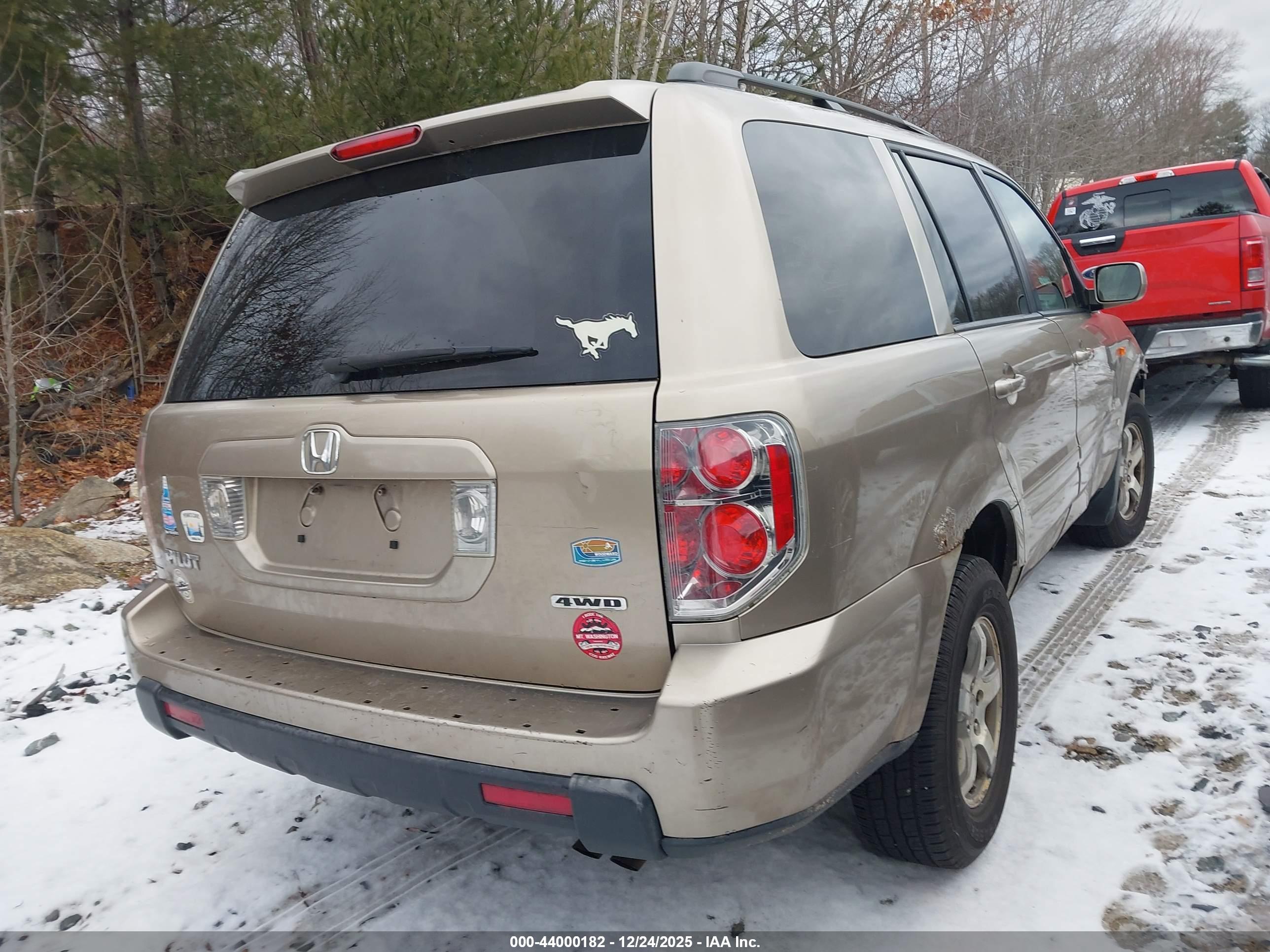 HONDA PILOT image 4